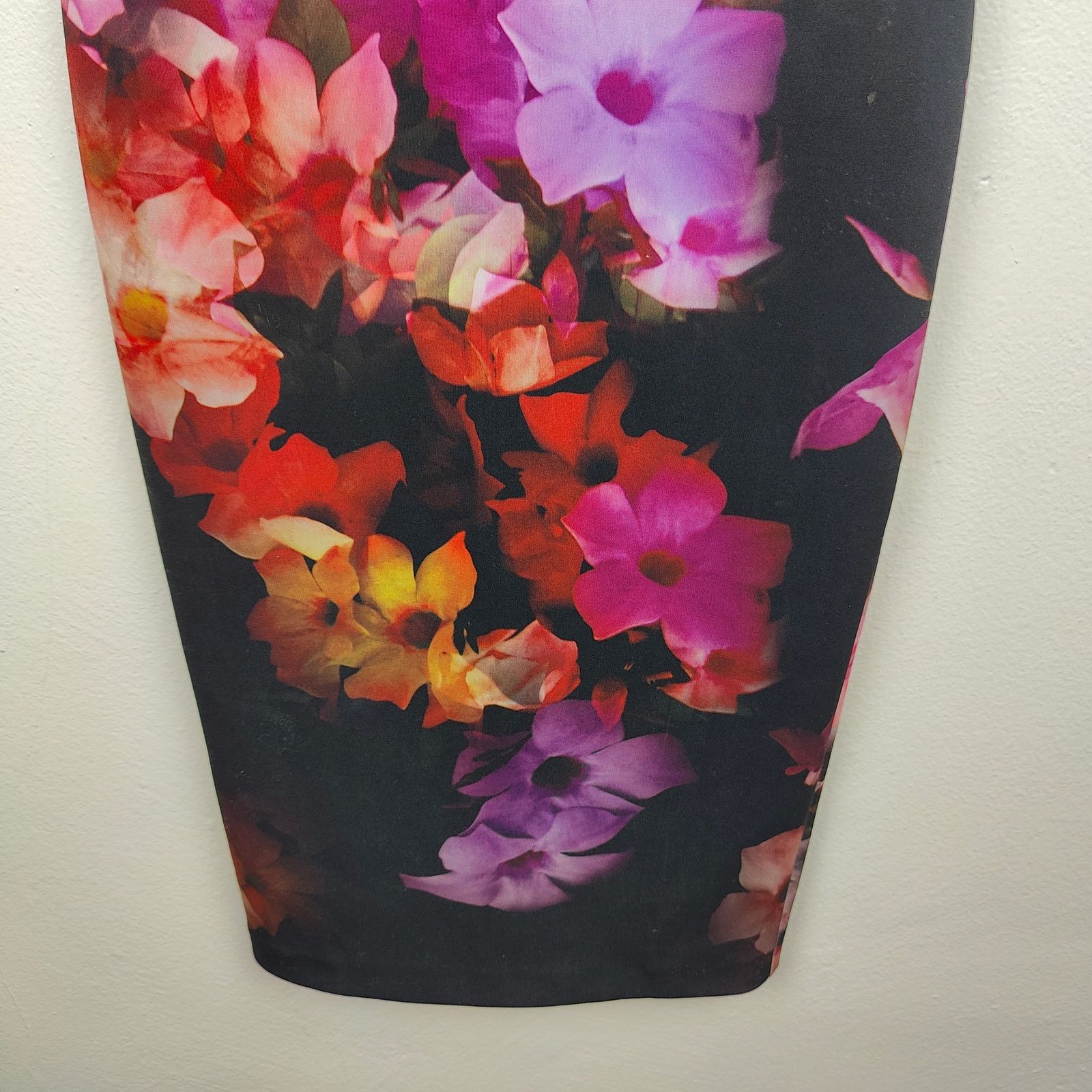 Ted Baker Ted Baker Catina Midi Dress 1 XS Black Floral Cap Sleeve Size XS / US 0-2 / IT 36-38 - 3 Thumbnail