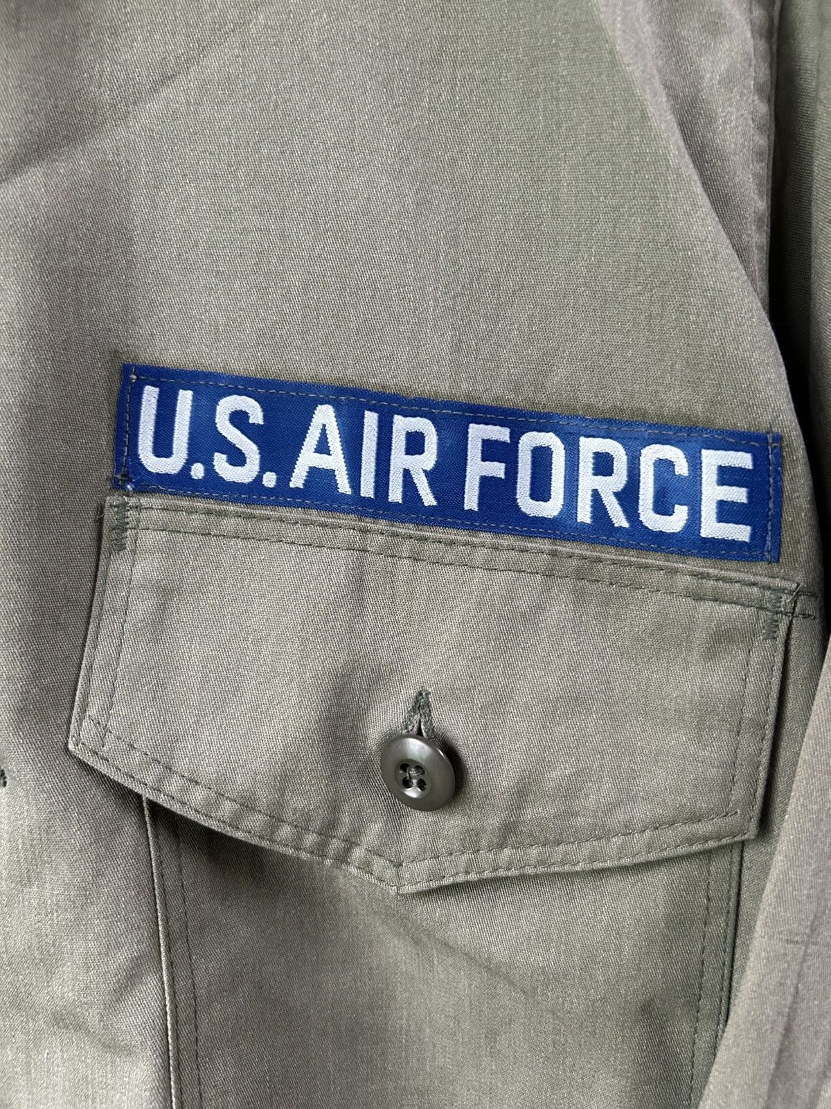 Vintage US Air Force OG-507 Utility Shirt With Airman Rank Size US XL / EU 56 / 4 - 15 Thumbnail