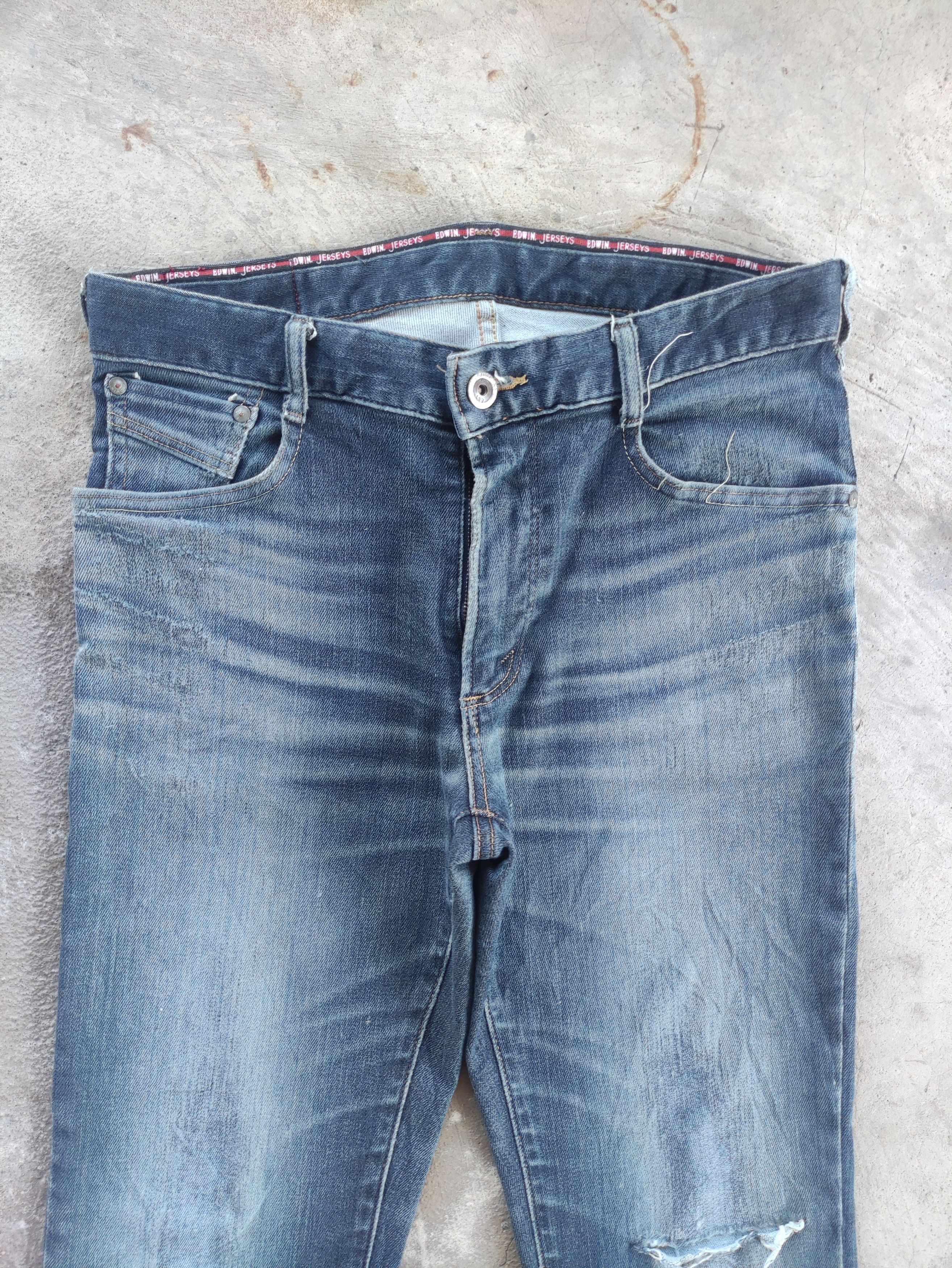 Japanese Brand Vintage Japanese Jean Distressed Faded Denim Pants Size US 34 / EU 50 - 3 Thumbnail