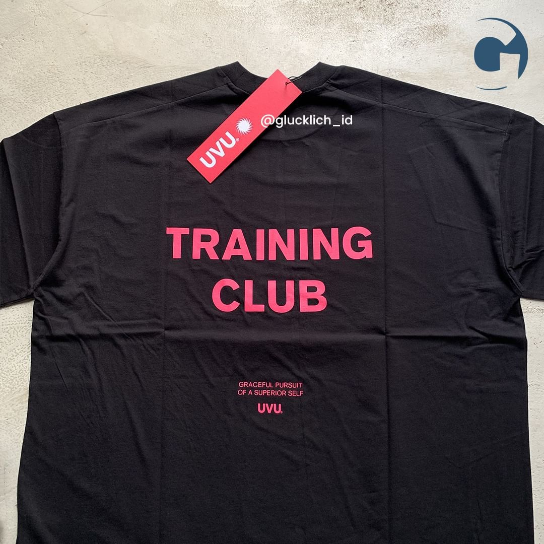 UVU UVU, Training Club Tee in Black/Pink Size US M / EU 48-50 / 2 - 3 Thumbnail