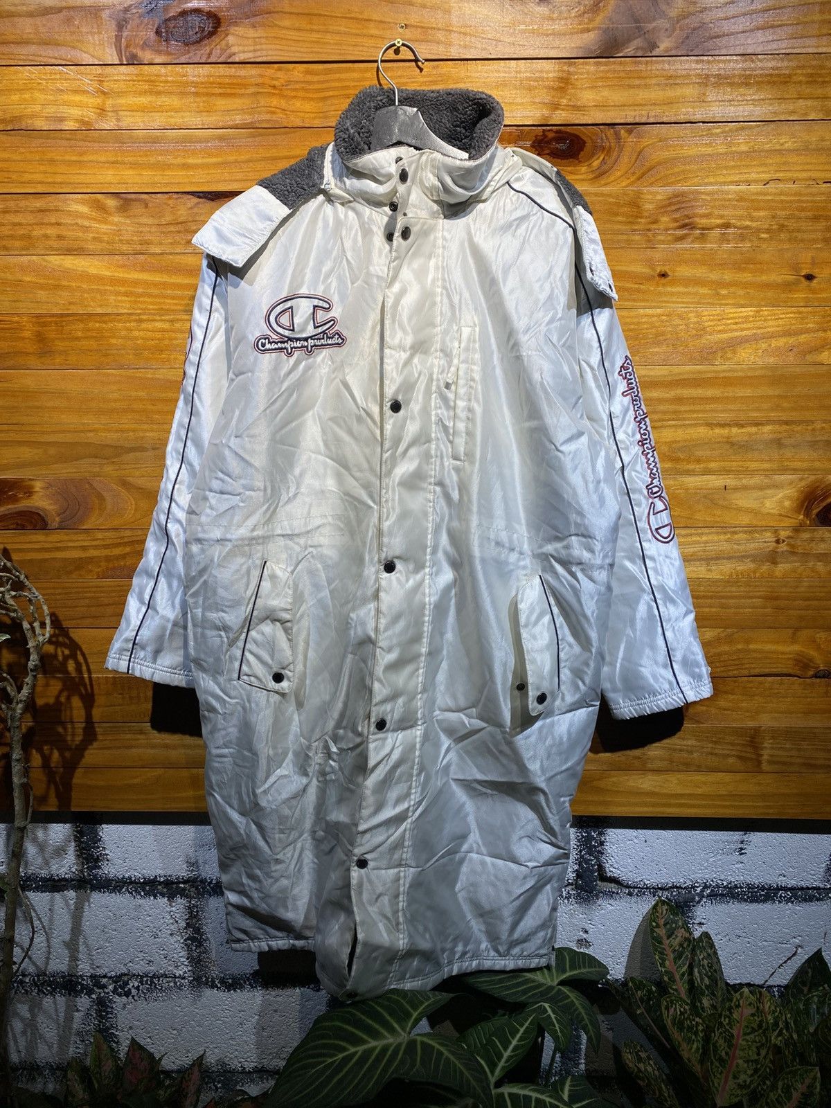 Champion Vintage Champion Products White Long Parka Jacket Sherpa Size US S / EU 44-46 / 1 - 3 Thumbnail