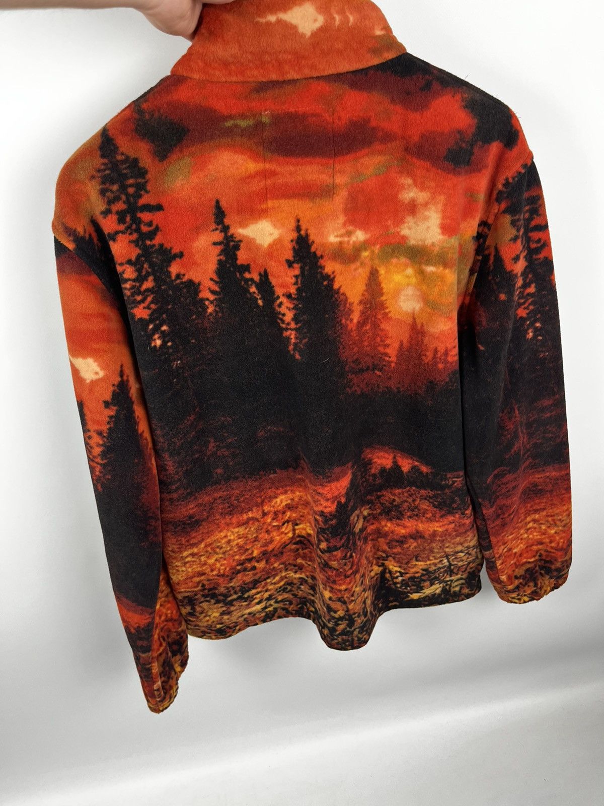 Vintage Atlas Zip Fleece Jacket With Wildlife Wolfs Nature Print Size US XL / EU 56 / 4 - 5 Thumbnail