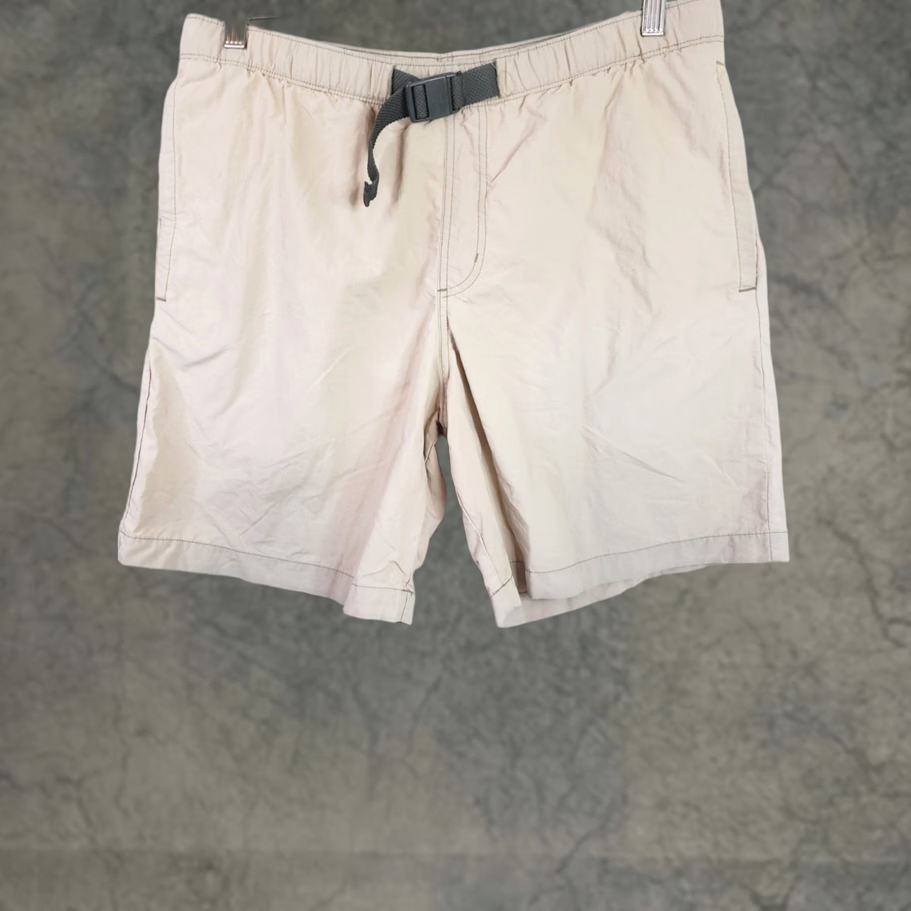 Vintage Columbia Shorts Mens M Medium Beige Belted Cargo Pocket Nylon Outdoor Casual Travel Event 60s Mens Size US 31 - 1 Thumbnail