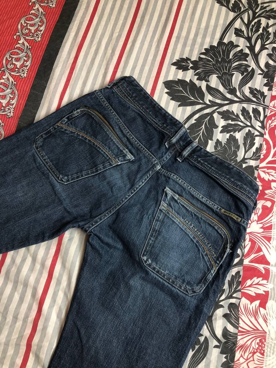 Diesel Vintage Diesel Jeans Y2K Embroidered Logo Back Designer Size US 31 - 10 Thumbnail