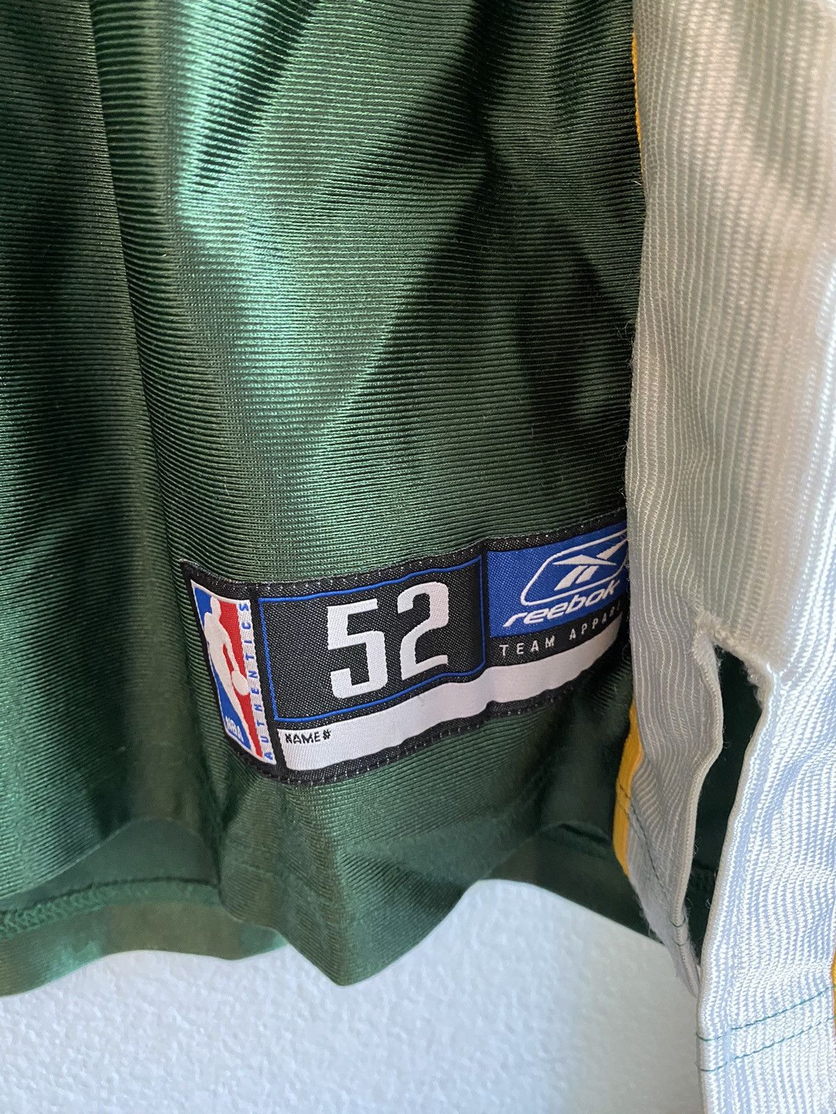 NBA Gary Payton signed Seattle SuperSonics NBA jersey Size US XL / EU 56 / 4 - 4 Thumbnail