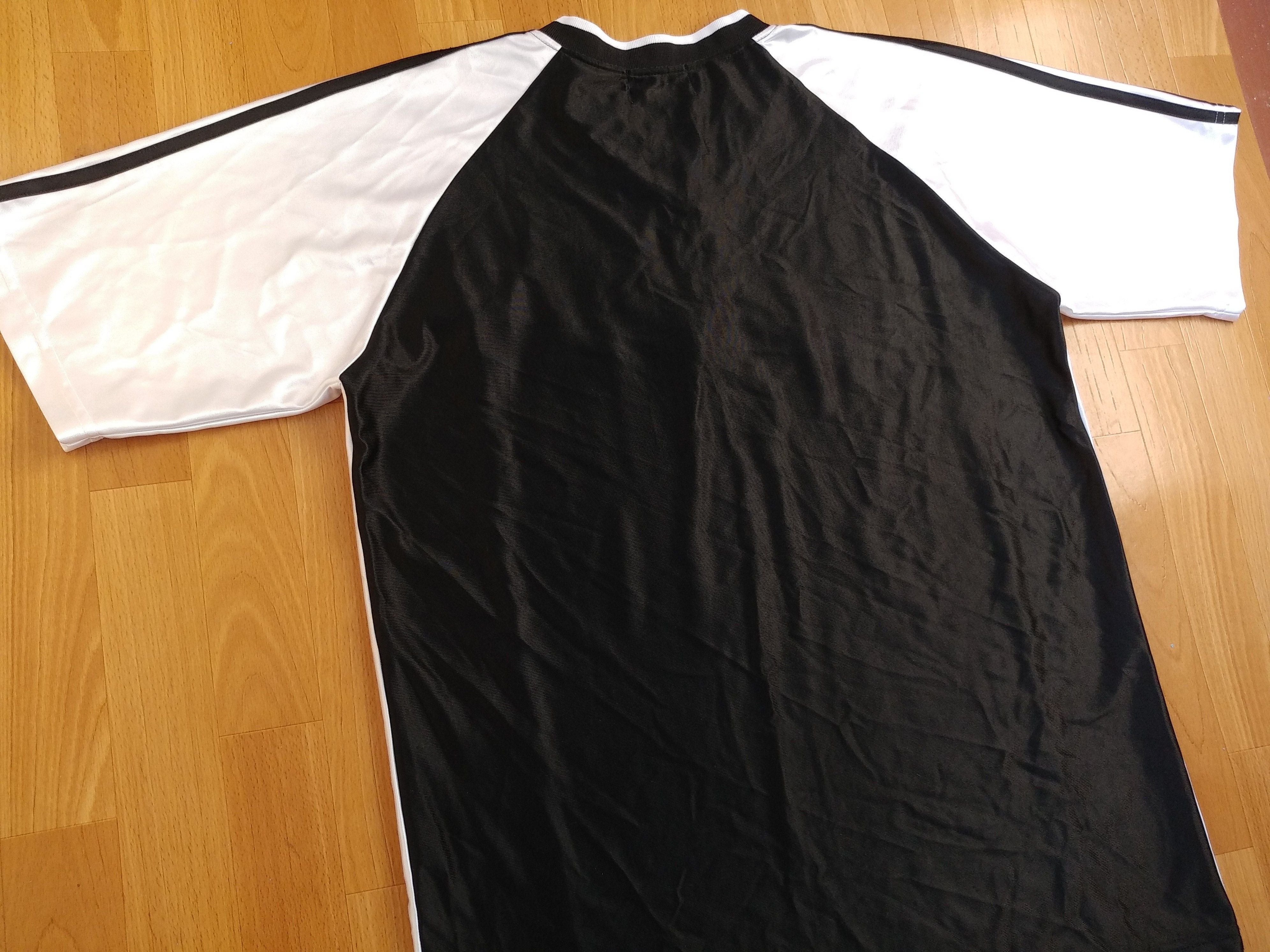 Karl Kani Karl Kani t-shirt, vintage 90s, 1990s hip hop, Y2K, size XL Size US XL / EU 56 / 4 - 16 Thumbnail