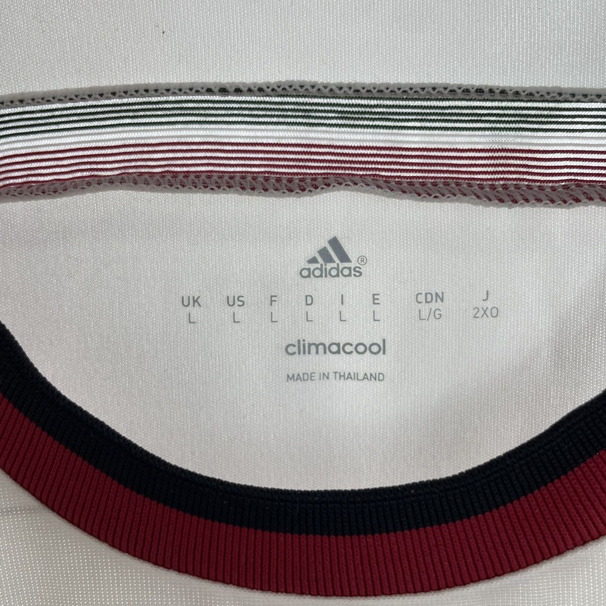 Adidas AC Milan Adidas Away Jersey Shirt Men 2014/2015 size L Size US L / EU 52-54 / 3 - 6 Thumbnail