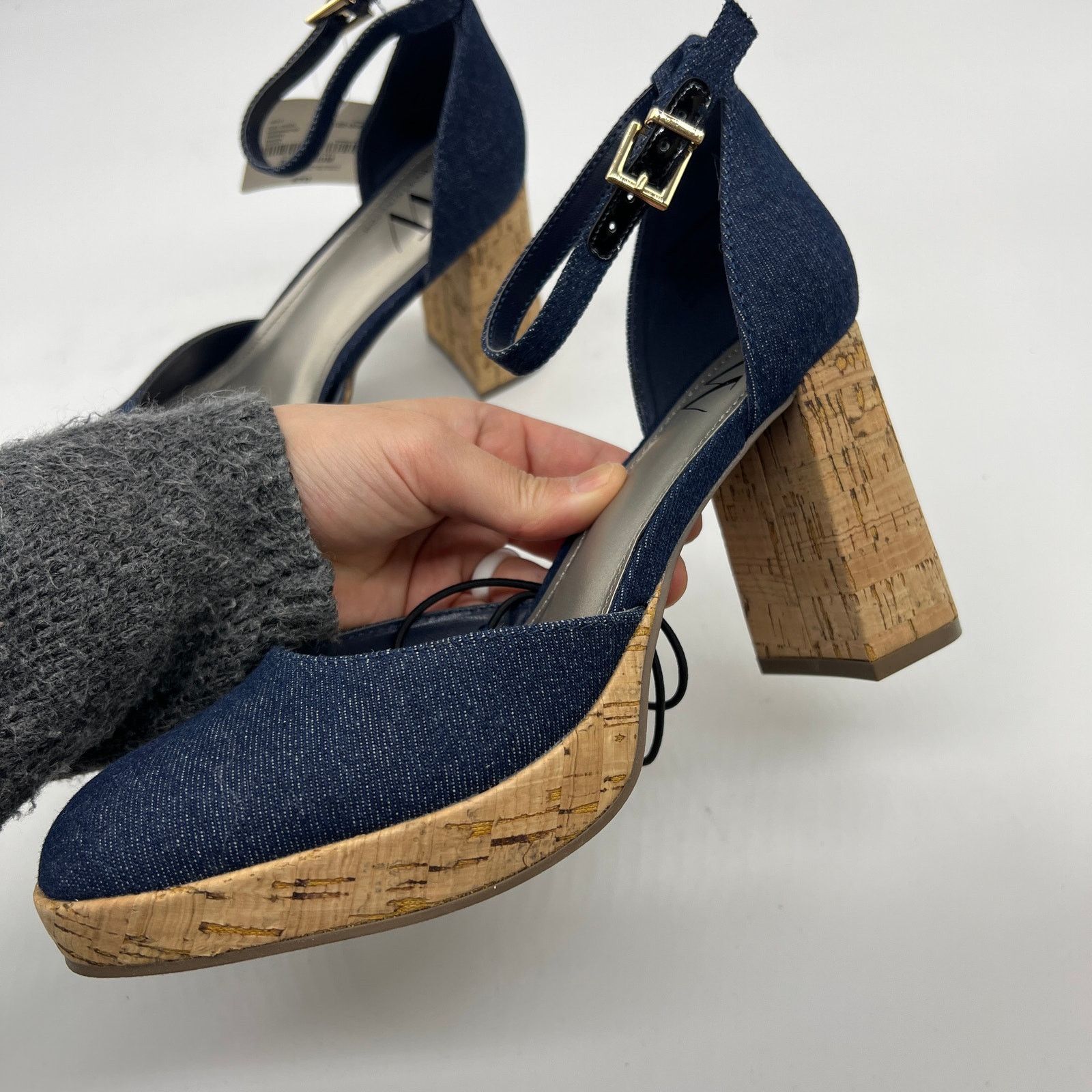 Other Worthington Womens Panama Block Heel Pumps Denim Size 6.5M Size US 6.5 / IT 36.5 - 6 Thumbnail
