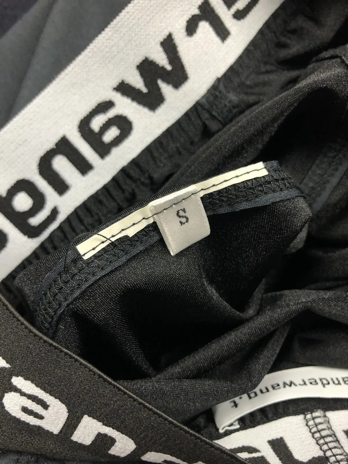 Alexander Wang ALEXANDER WANG.t Luxury Avantgarde Big Logo Rare Mini Skirt Size 27" / US 4 / IT 40 - 6 Thumbnail