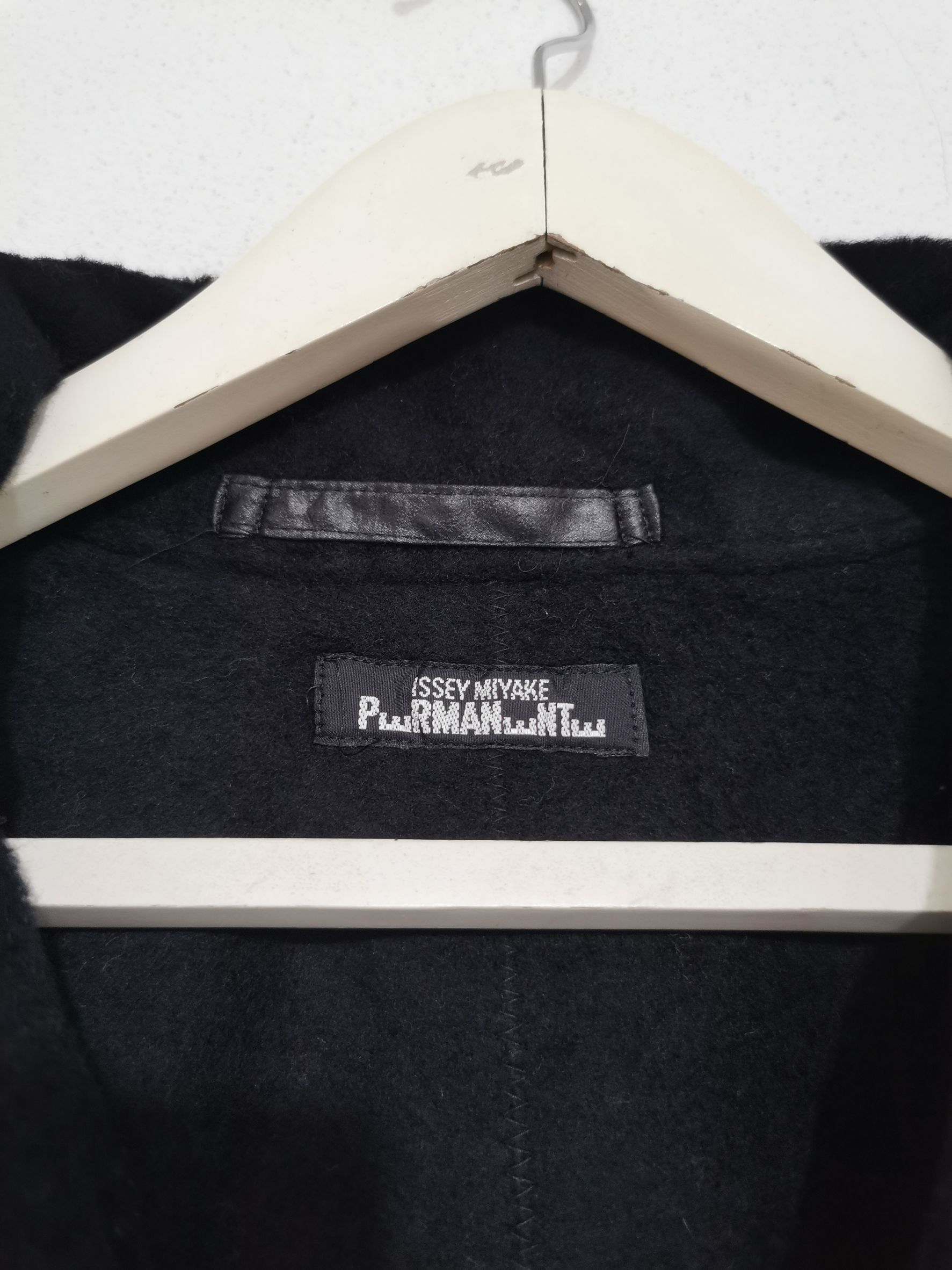 Issey Miyake 🔴Issey Miyake black jacket🔴 Size US M / EU 48-50 / 2 - 9 Thumbnail