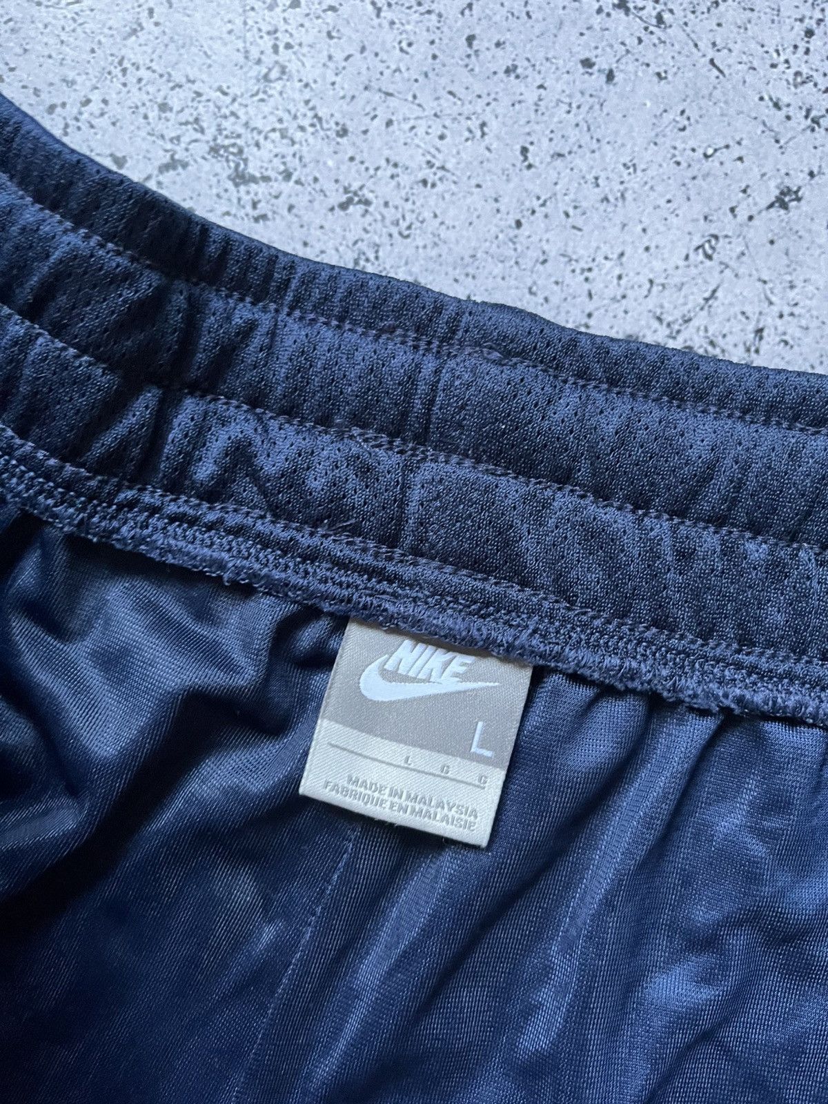 Nike × Vintage Vintage Nike Oversized Basketball Sweatpants Swoosh Y2K USA Size US 34 / EU 50 - 5 Thumbnail
