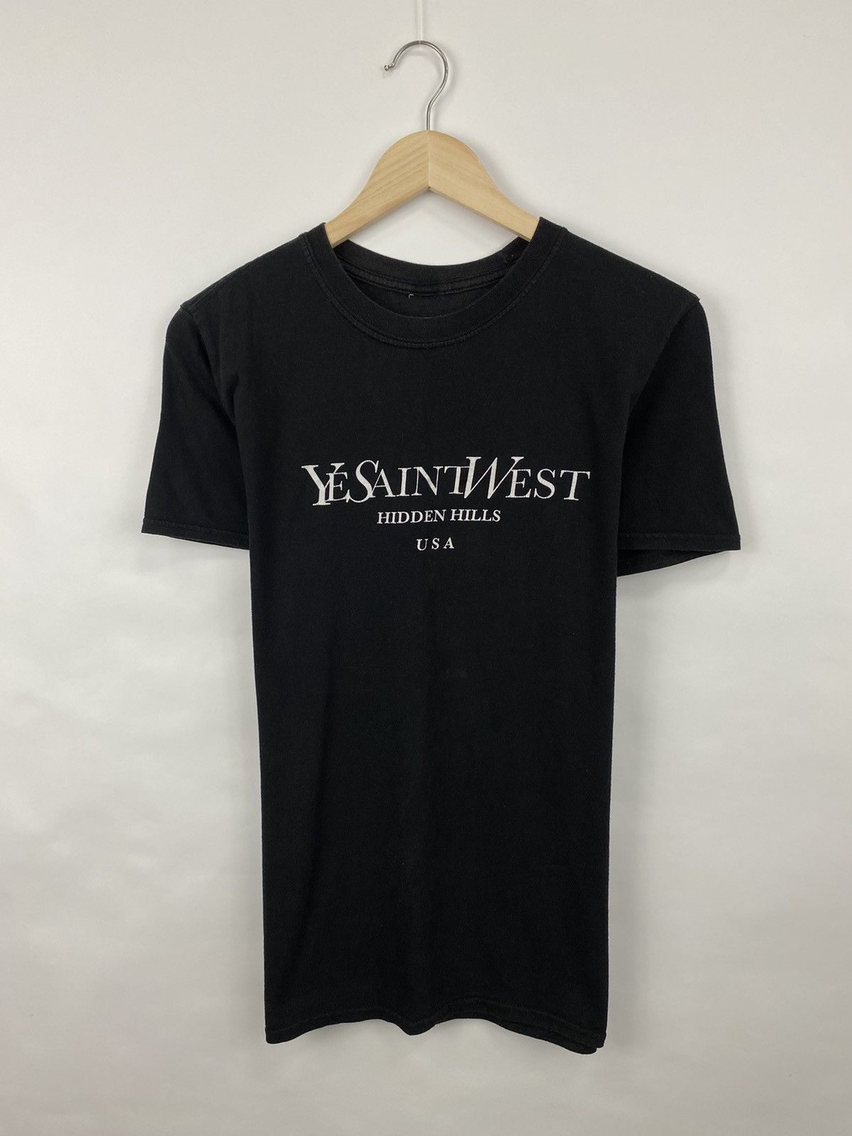 4GSELLER 🇺🇸 Ye Saint West Hidden Hills USA Kanye West T-Shirt Y2K Size US M / EU 48-50 / 2 - 3 Thumbnail