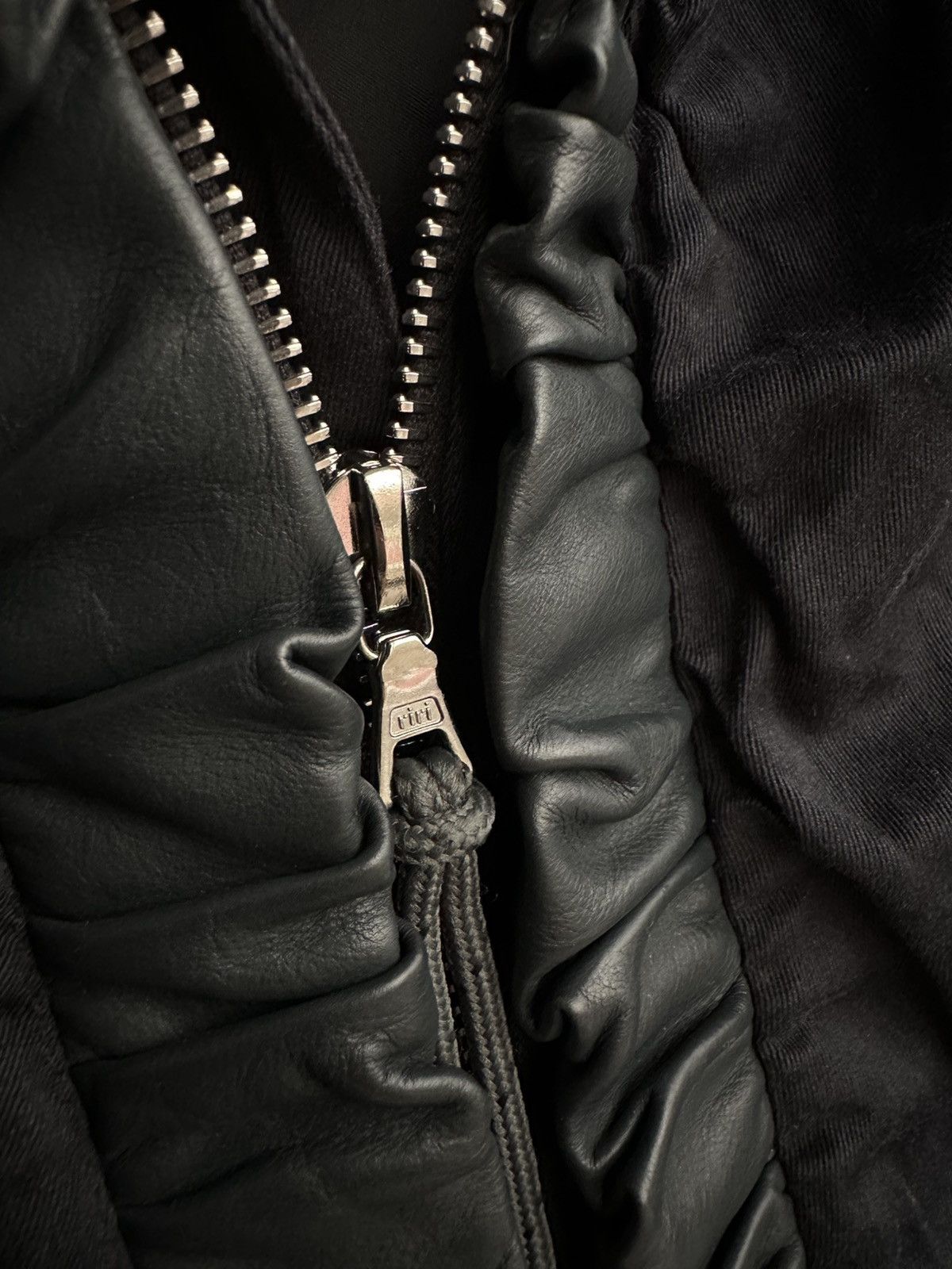 JET SET JetSet Black Woman Avant-Garde with Leather Trim & Ruching Size M / US 6-8 / IT 42-44 - 9 Thumbnail