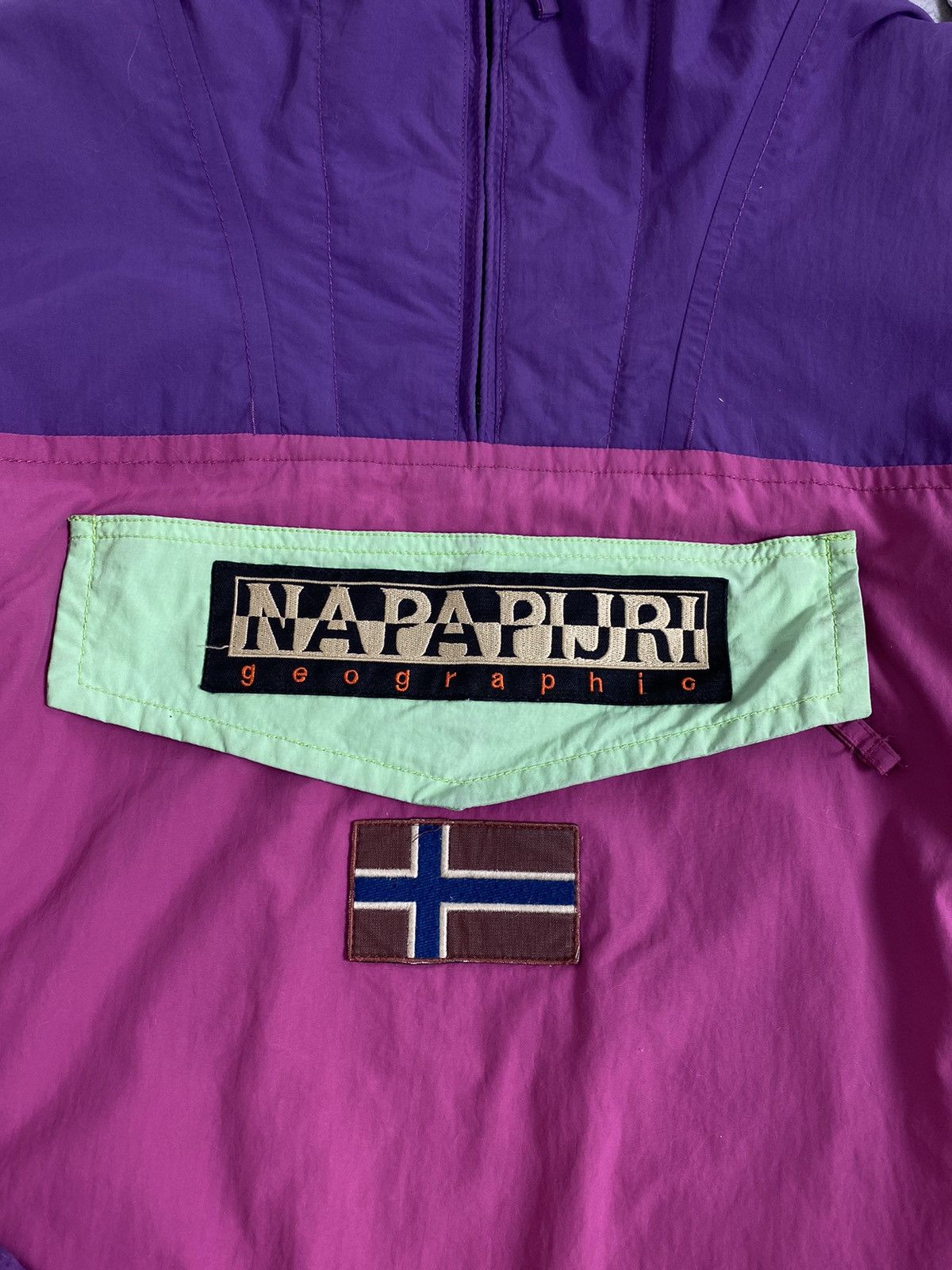 Napapijri Napapijri rainforest winter jacket wmns M Size M / US 6-8 / IT 42-44 - 4 Thumbnail