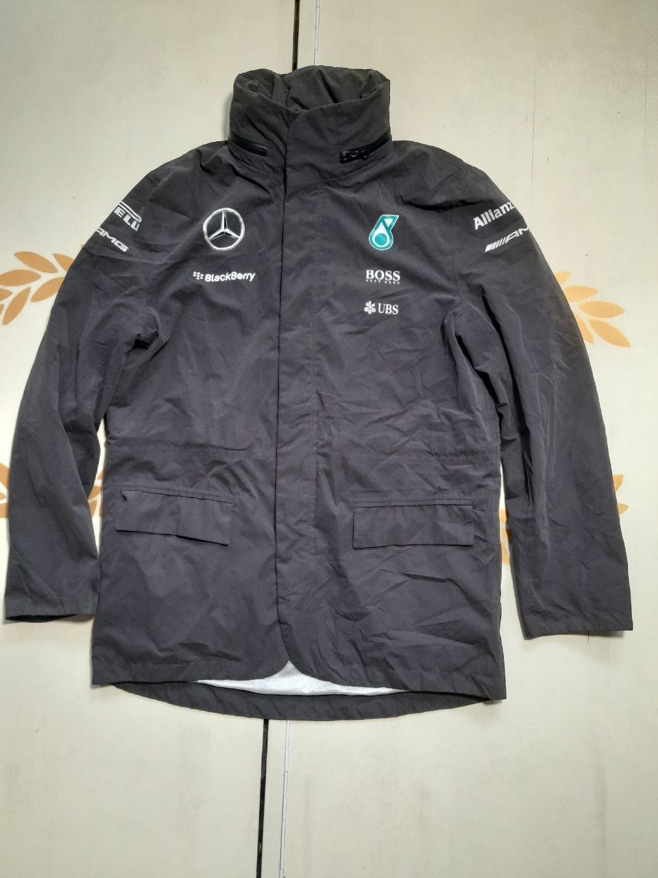 Formula 1 × Mercedes-Benz Petronas Mercedes AMG Formula 1 Jacket Size US S / EU 44-46 / 1 - 2 Thumbnail