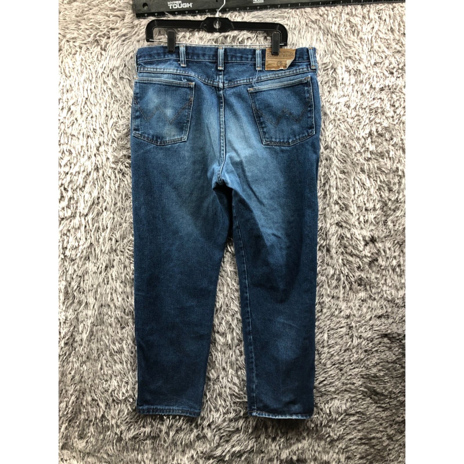 Wrangler Wrangler Rugged Wear Jeans Straight 36x30 Mens Mid Wash Blue Regular 5-Pocket Denim Cotton Blend Belt Loops Zip Inseam 30 Size US 36 / EU 52 - 5 Thumbnail