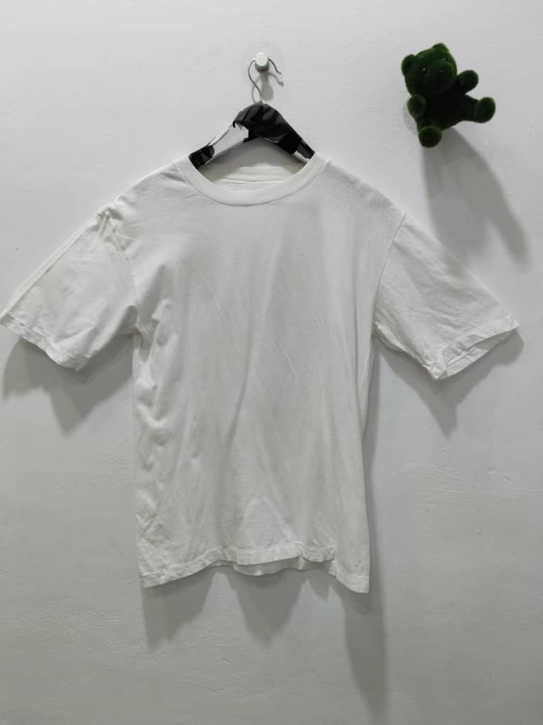 Vintage 90s hummimg bell sports plaza T-Shirt made in japan running Size US L / EU 52-54 / 3 - 7 Thumbnail