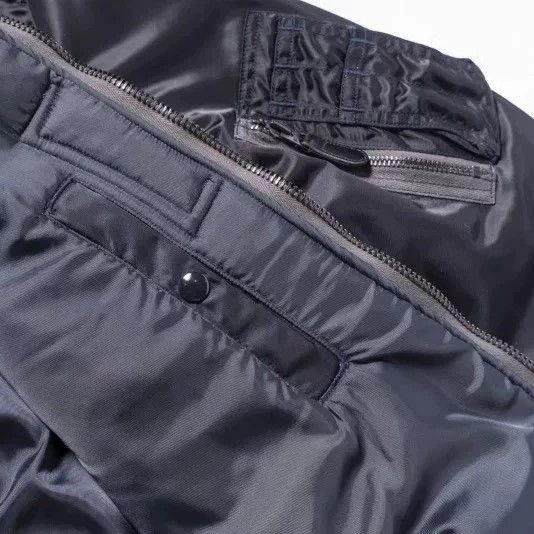 The Real McCoy's The Real McCoy Size 44B-15C Flight Jacket Size US M / EU 48-50 / 2 - 5 Thumbnail