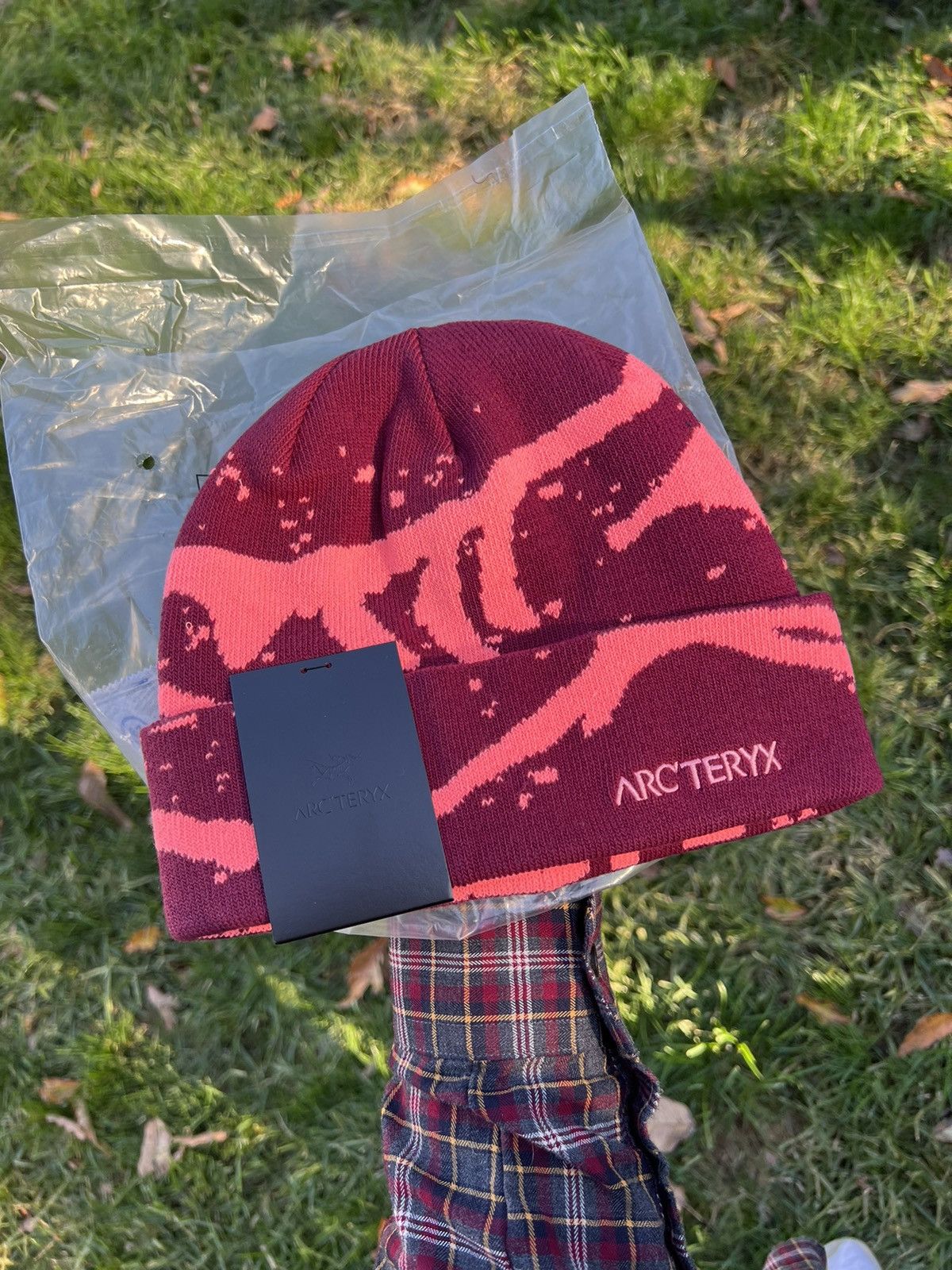 Arc'Teryx Arcteryx Grotto Toque Bordeaux | Grailed