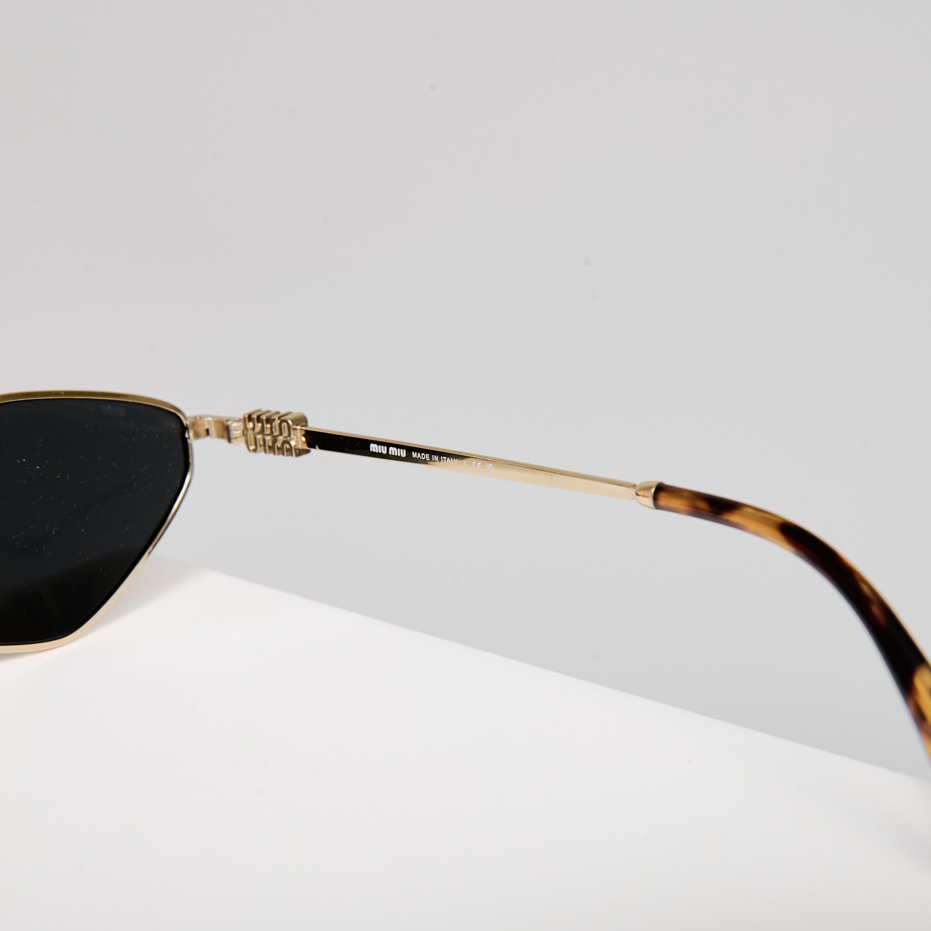 Miu Miu MIU MIU 0MU 56ZS ZVN5S0 Size ONE SIZE - 4 Thumbnail