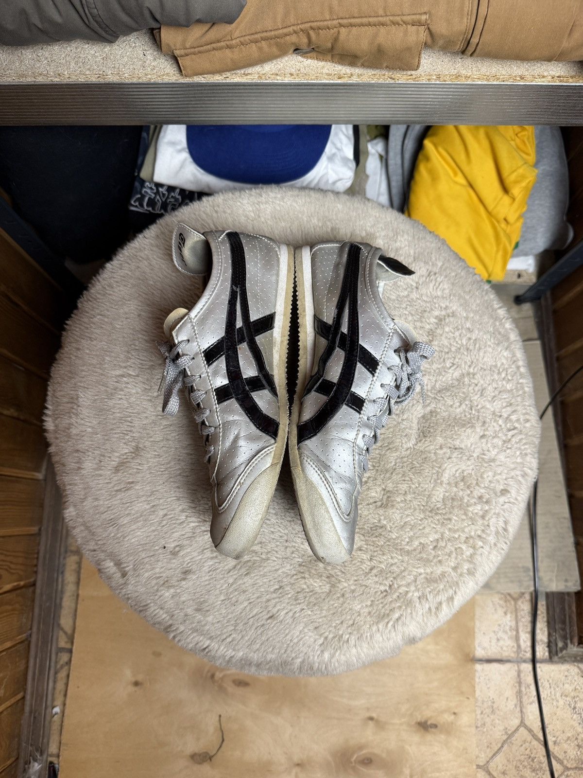Asics ASICS Onitsuka Tiger Mexico 66 Silver Size US 7 / IT 37 - 4 Thumbnail