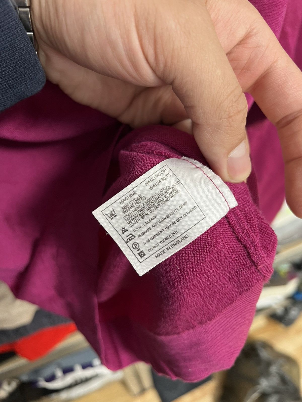 John Smedley John Smedley Women’s Pink V Neck Long Sleeve Jumper Sweater Size M / US 6-8 / IT 42-44 - 5 Thumbnail