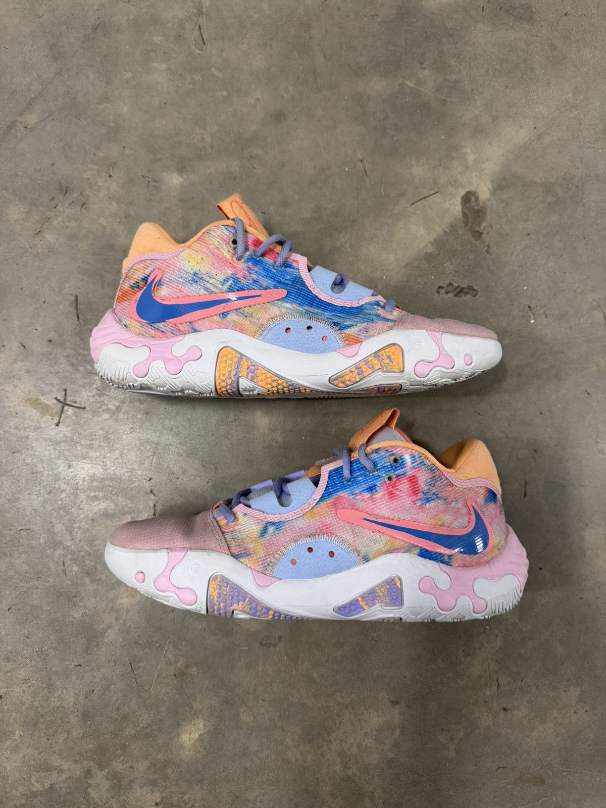 Nike Nike PG 6 Painted Swooshes Size 10 Size US 10 / EU 43 - 2 Thumbnail