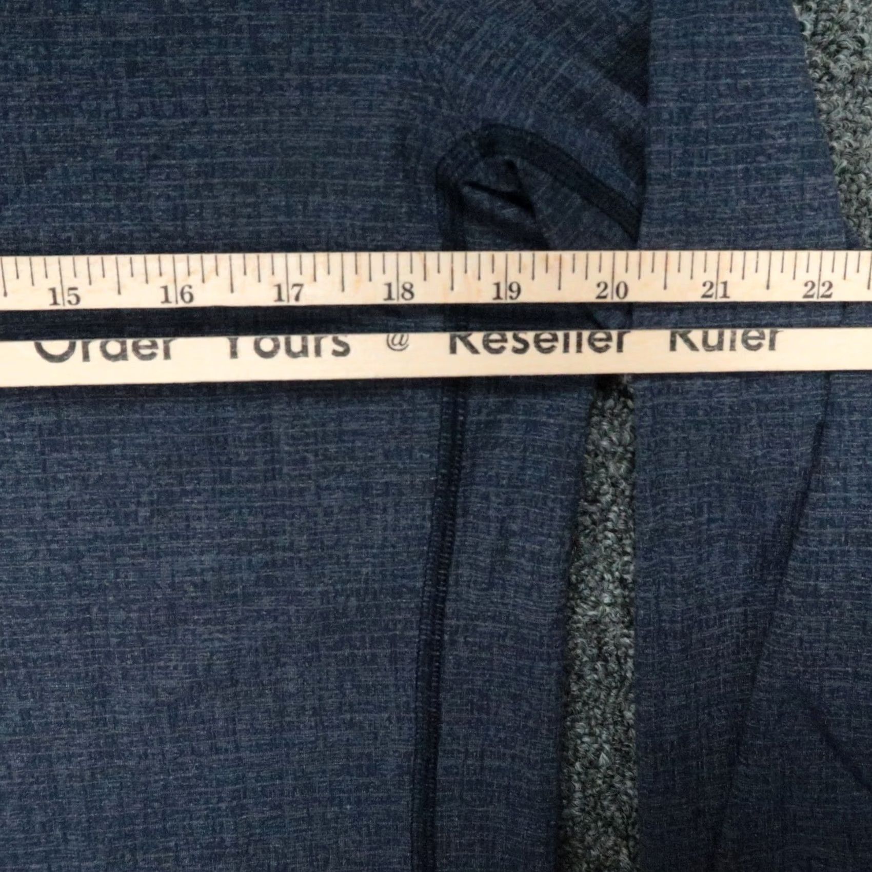Lululemon VINTAGE? No. Size US M / EU 48-50 / 2 - 5 Thumbnail