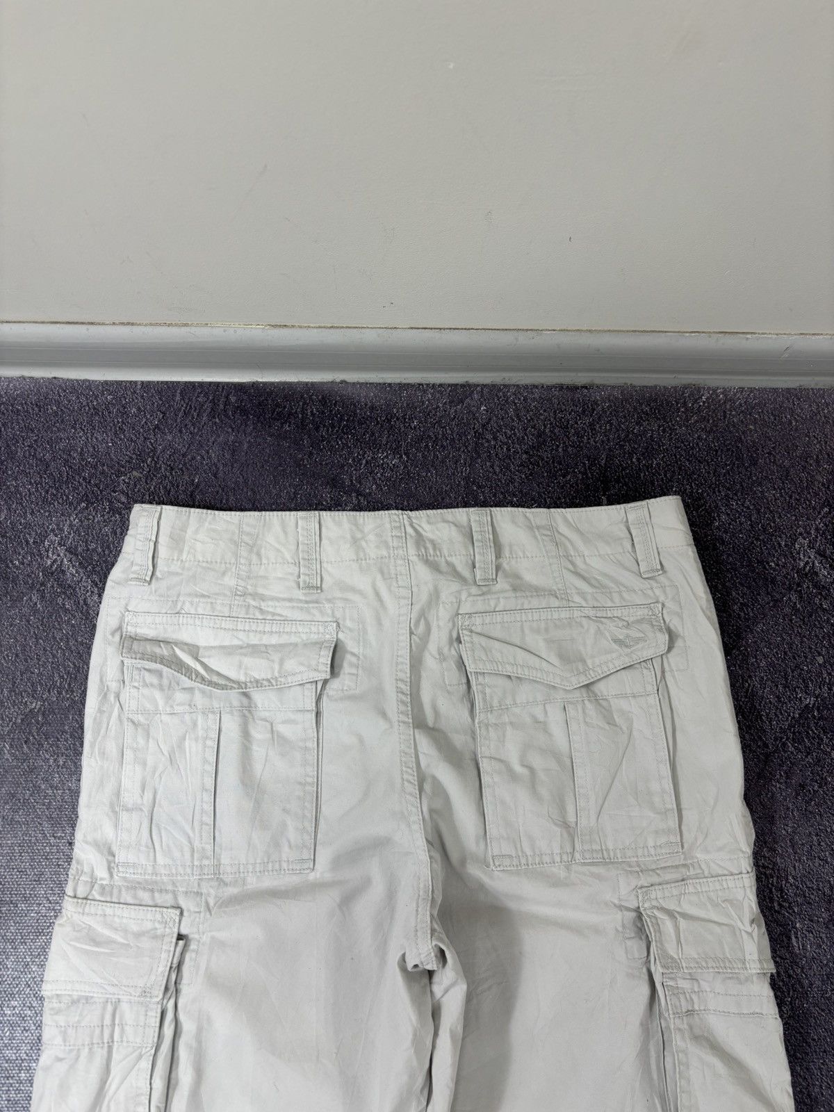 Dockers Vintage Dockers Y2K Men’s Silver Gray Utility Cargo Shorts Size US 33 - 15 Thumbnail