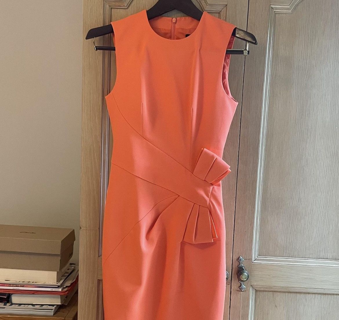 Karen Millen Karen Millen orange midi dress Size S / US 4 / IT 40 - 2 Thumbnail