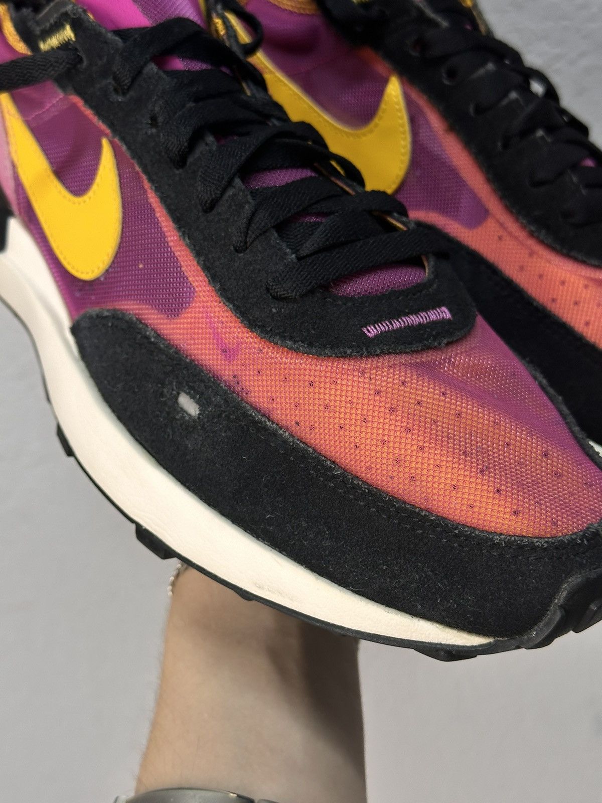 Nike Nike Waffle One Active Fuchsia Men’s Size 10.5 Gold Black Size US 10 / EU 43 - 2 Thumbnail