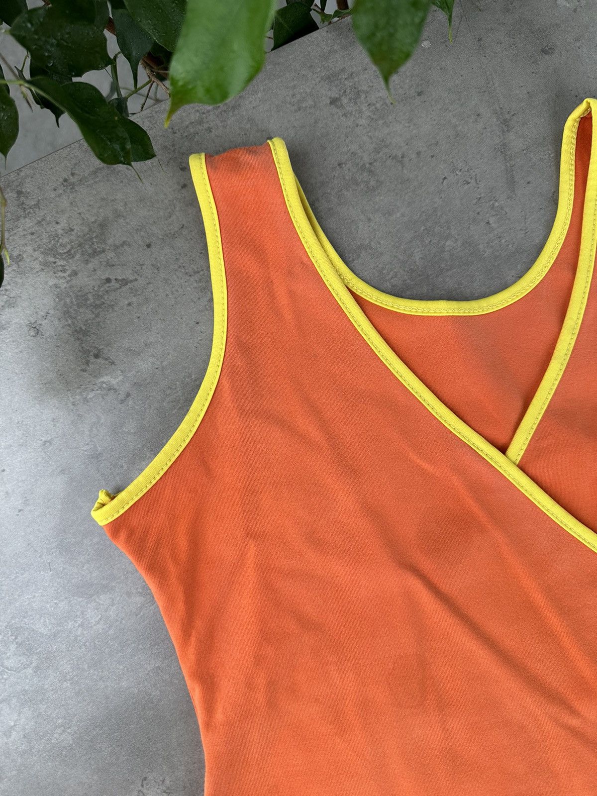 Japanese Brand Moschino Vintage Tank Top Size XS / US 0-2 / IT 36-38 - 6 Thumbnail