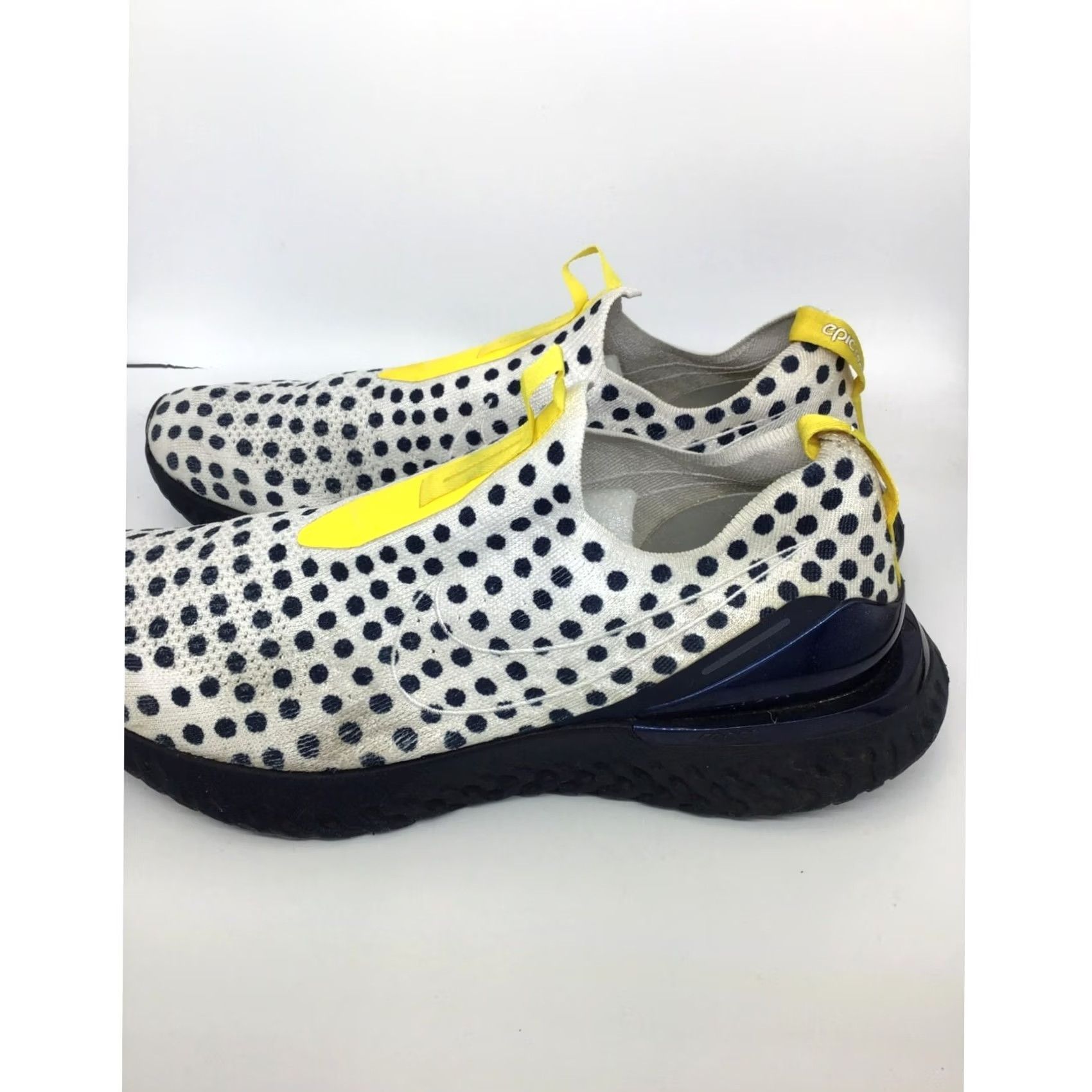 Nike VINTAGE? Men’s Nike Epic Phantom Slip On Athletic Sneaker 14 White Mens 14 Nike Epic Phantom Sneakers Size US 14 / EU 47 - 3 Thumbnail