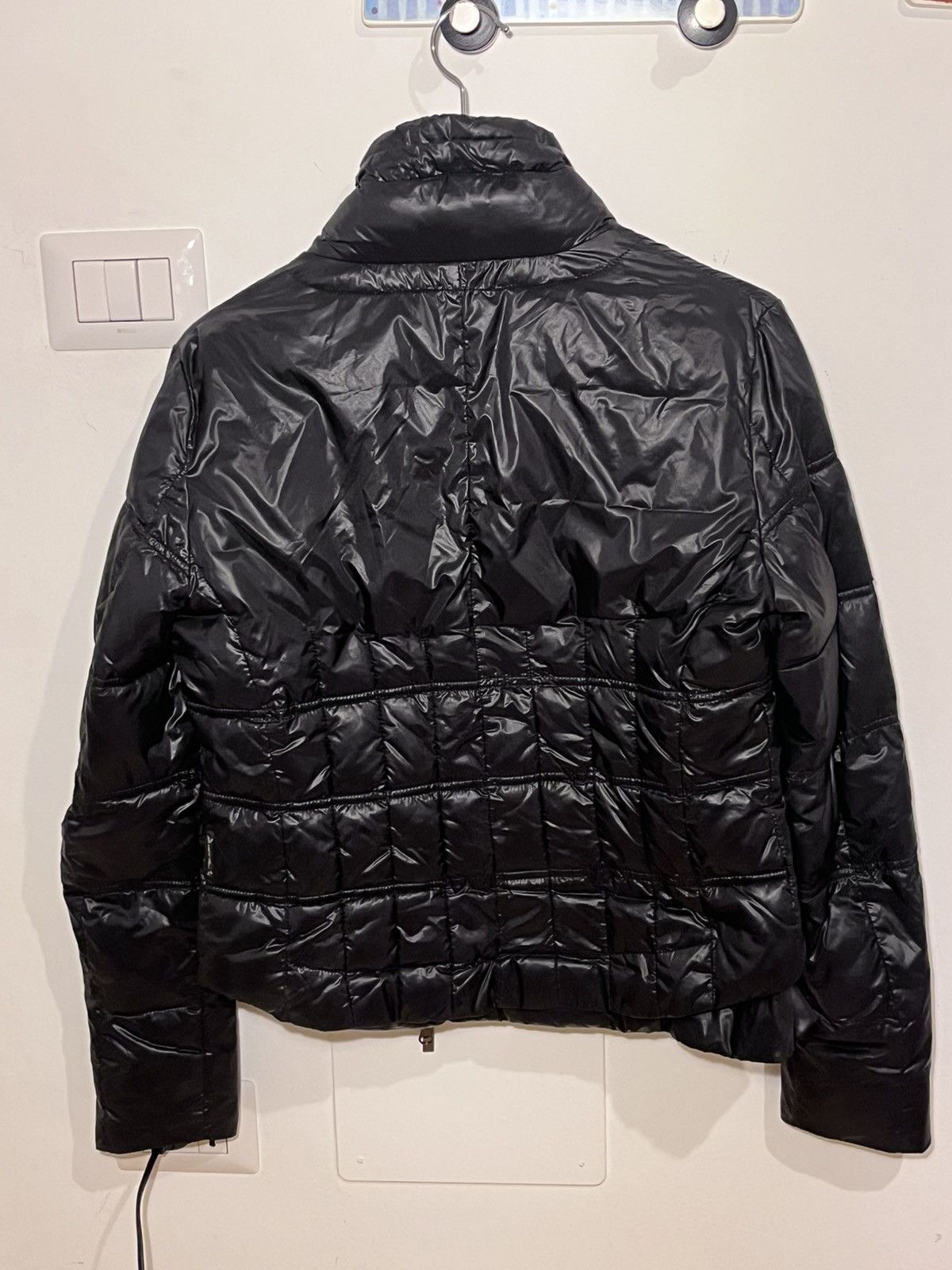 Armani Collezioni Armani jeans black puffer jacket Size M / US 6-8 / IT 42-44 - 11 Thumbnail