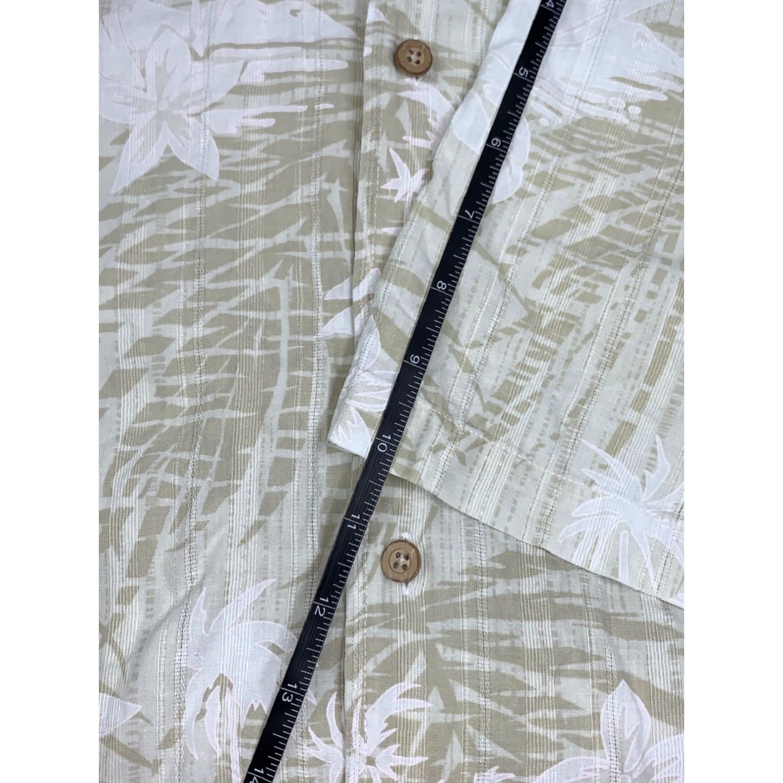 Quiksilver Quiksilver Button-Up Shirt M Men Floral Green/Tan Short Sleeve Comfort Fit Edition Size US 31 - 6 Thumbnail