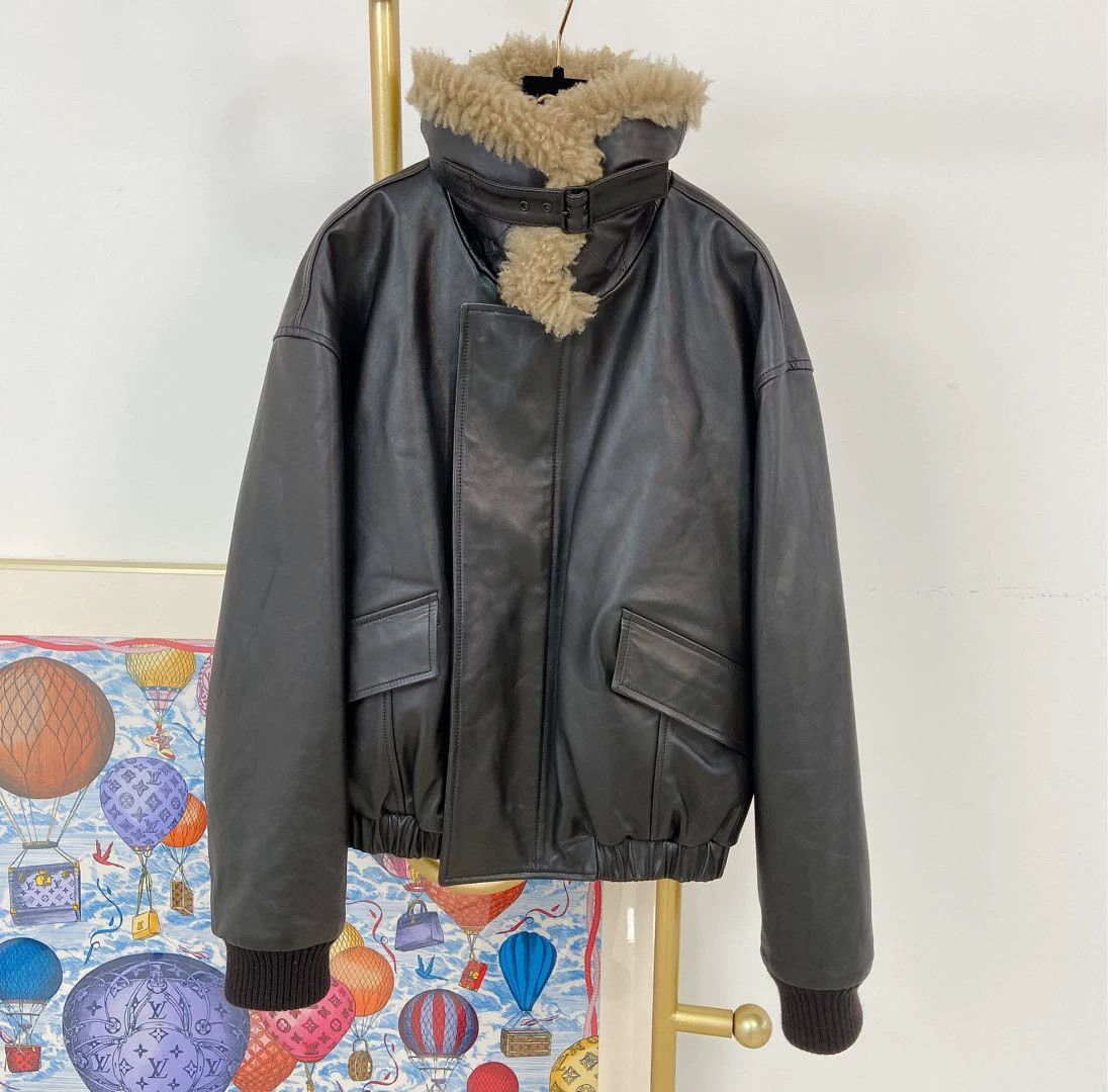 Lemaire Lemaire M pre-owned jacket Size US M / EU 48-50 / 2 - 5 Thumbnail