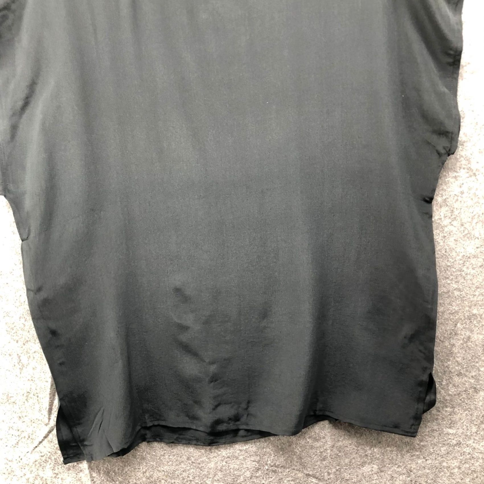 Vintage Womens Black Silk Blouse Size L Short Sleeve Round Neck Dolman Boxy Size L / US 10 / IT 46 - 7 Thumbnail