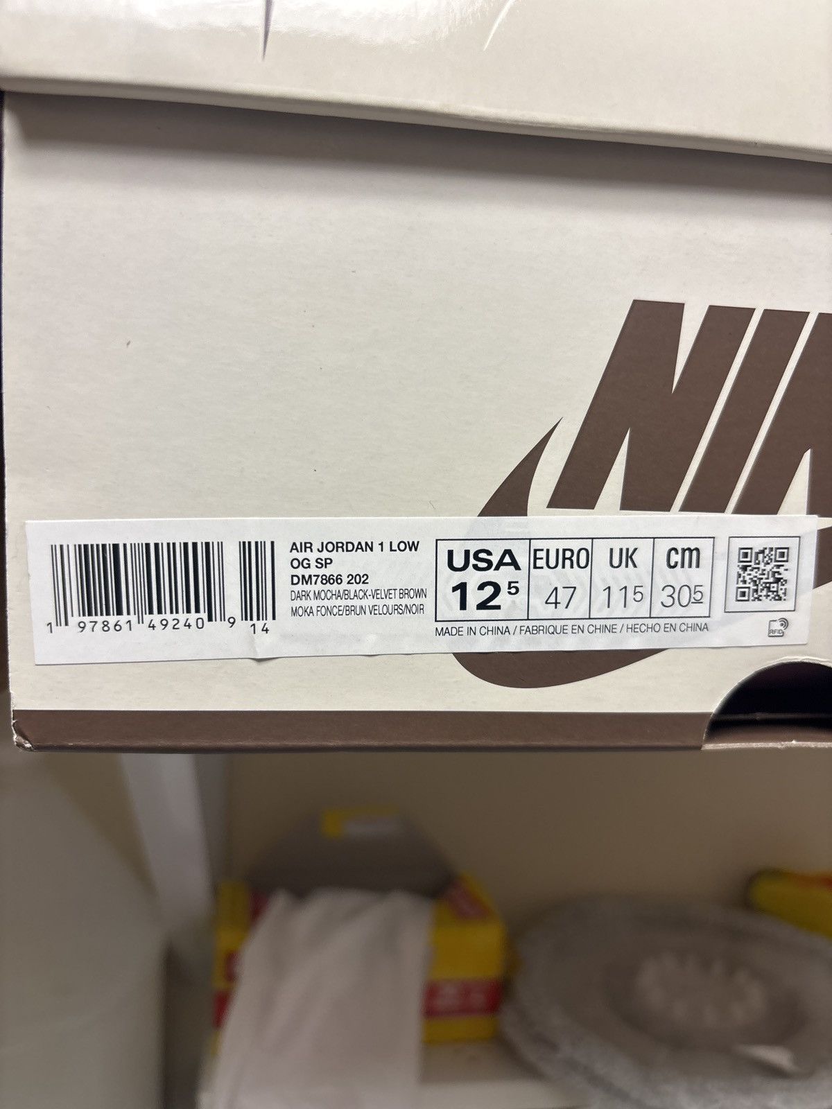 Nike × Travis Scott Nike X Travis Scott Jordan 1 Low “Velvet Brown” Size US 12.5 / EU 45-46 - 9 Thumbnail