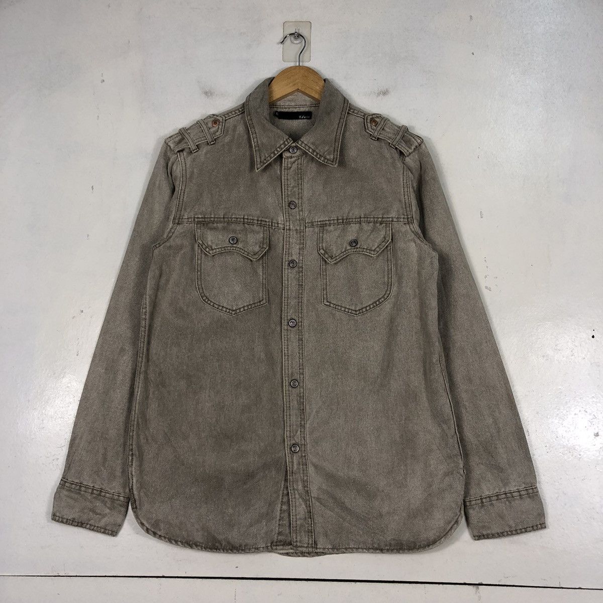 Edwin × If Six Was Nine × Other EDWIN RIPPED JEANS JACKET Size US M / EU 48-50 / 2 - 1 Thumbnail