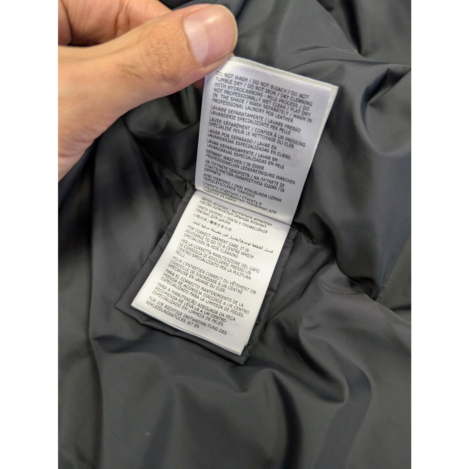 Moncler o1rshd1 Leather Down Jacket in Black Size US XL / EU 56 / 4 - 18 Thumbnail