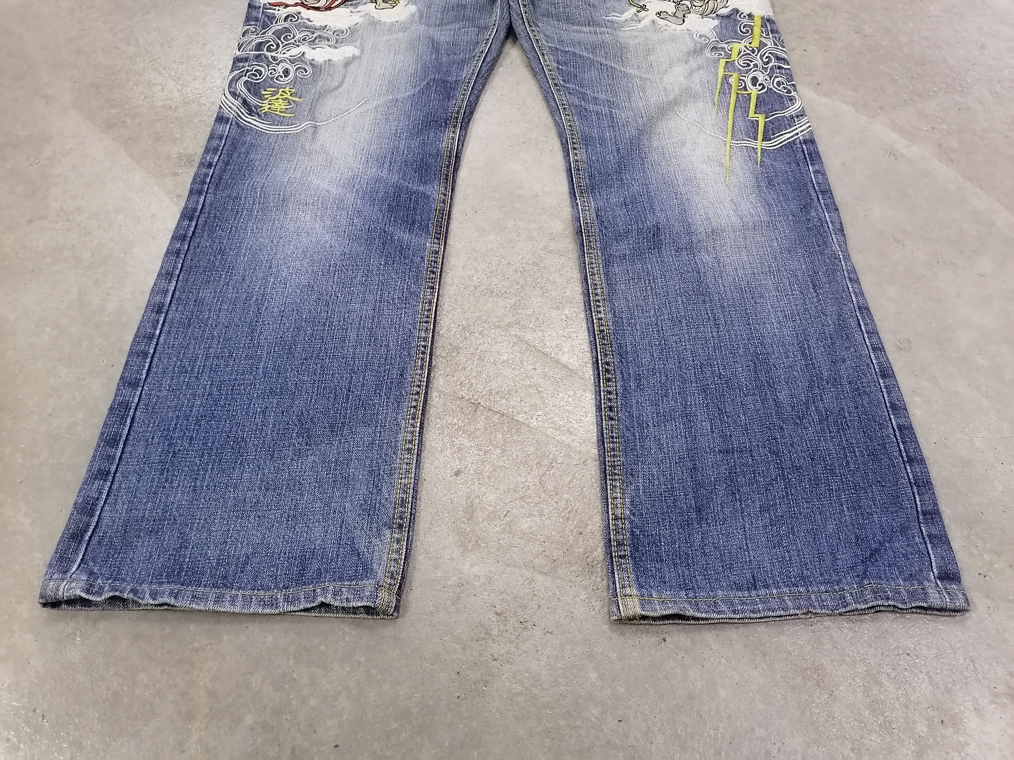Japanese Brand Naminoritatsujin Embroidery Gaijin Denim Pants Size US 34 / EU 50 - 7 Thumbnail