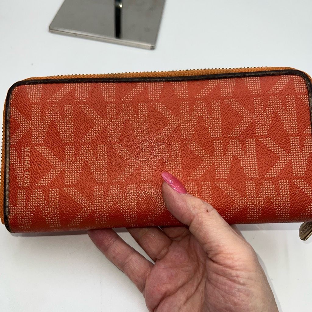 Michael Kors Michael Kors Orange Logo Top Handle Bag/Crossbody Bag and Wa Size ONE SIZE - 12 Thumbnail