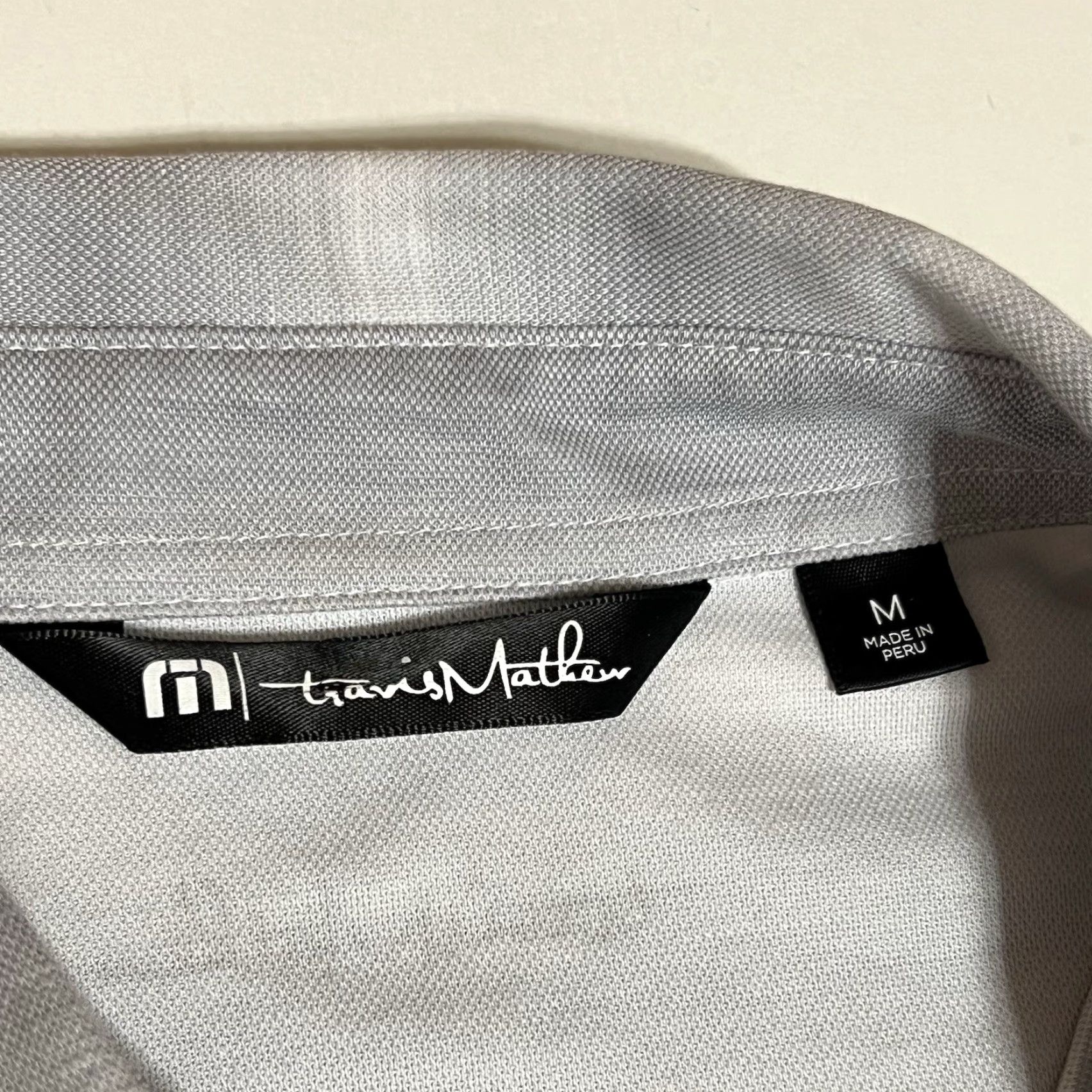 TravisMathew Travis Mathew Polo Mens Medium Grey White Short Sleeve Striped Beach Camping Size US M / EU 48-50 / 2 - 7 Thumbnail