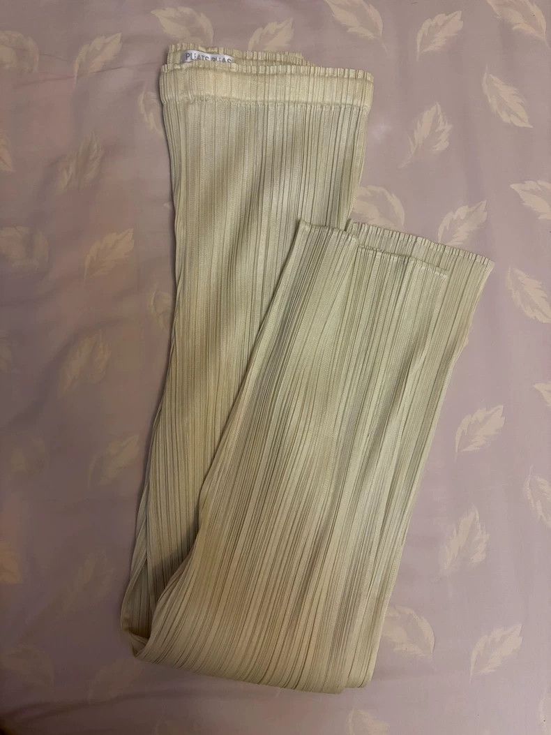 Issey Miyake issey miyake size:4 Yellow pleated pants Size 42" / US 20 - 2 Thumbnail