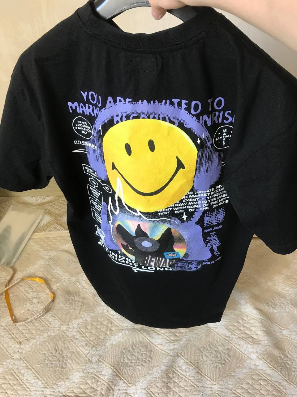 Market 🔥 Market Records x Smiley Graphic Art Afterhours T Shirt Y2K Size US L / EU 52-54 / 3 - 8 Thumbnail