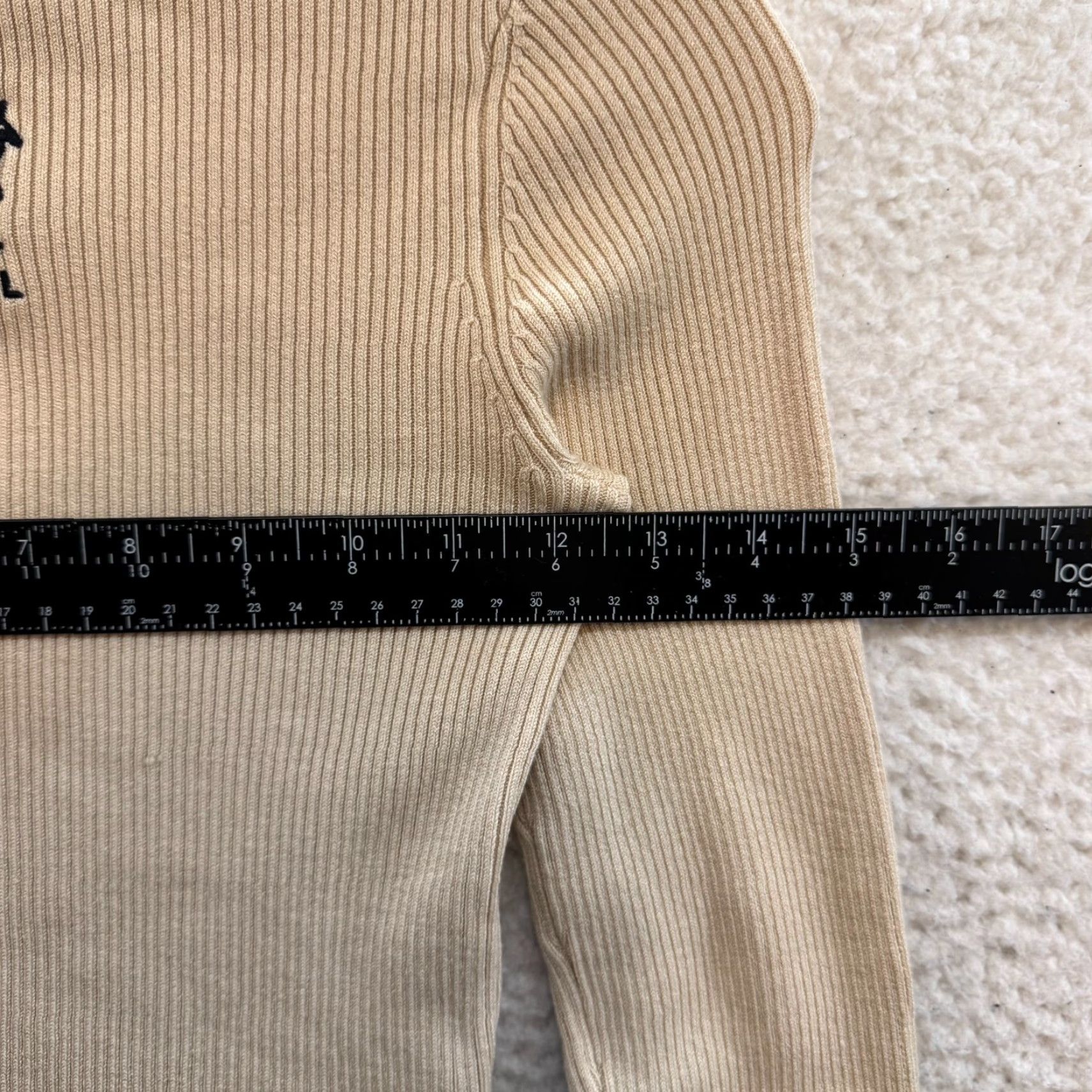 Kangol Kangol H&M Crop Top Small Beige Mock Neck Long Sleeve Cropped T-Shirt Womens XS-50? Size S / US 4 / IT 40 - 4 Thumbnail