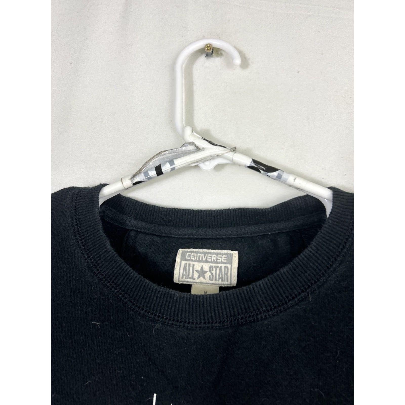 Converse Converse Mens Medium Black Pullover Sweatshirt Skull Dagger Black White Crewneck Size US M / EU 48-50 / 2 - 3 Thumbnail
