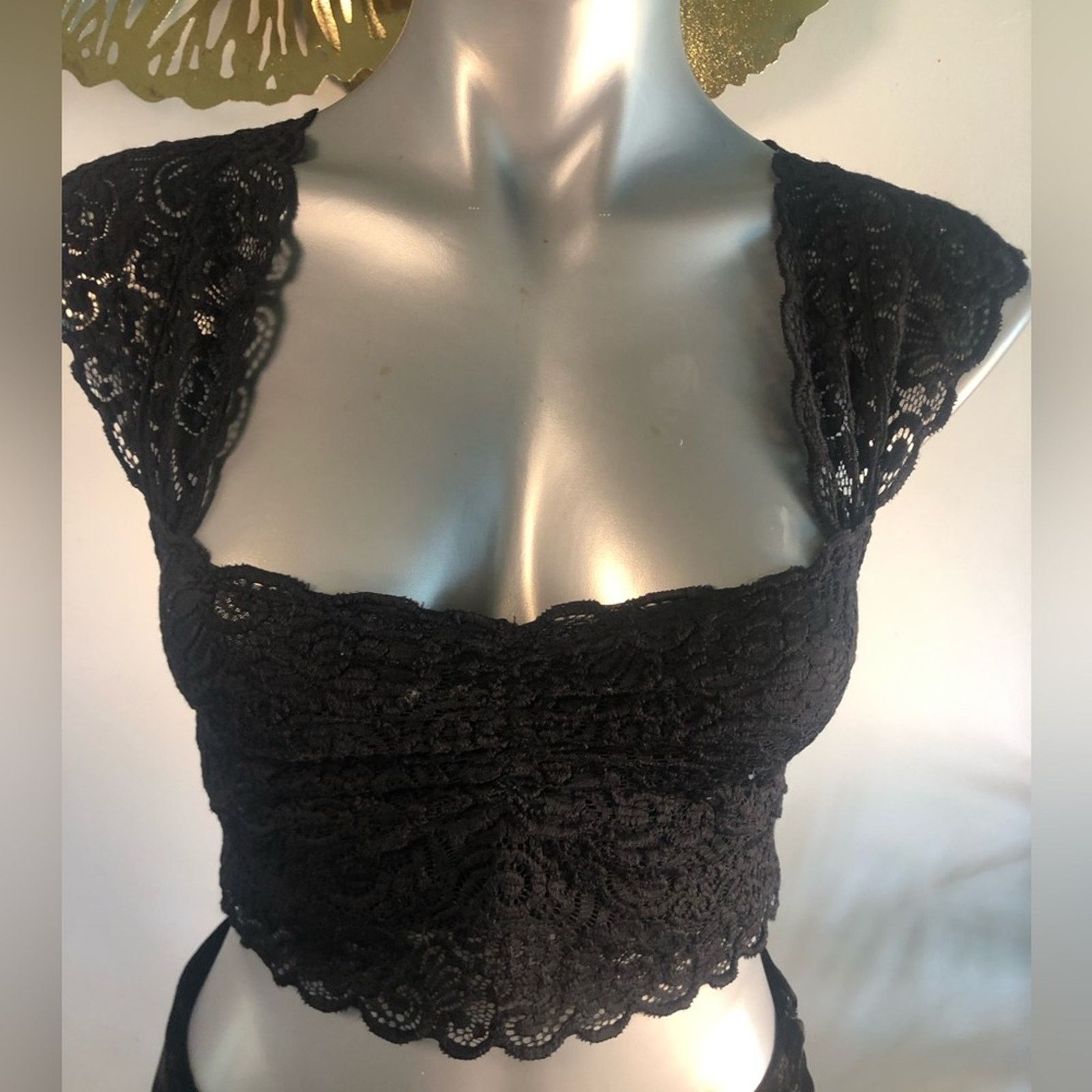 Free People Lace top cami low cut black free people intimately Size XS / US 0-2 / IT 36-38 - 10 Thumbnail
