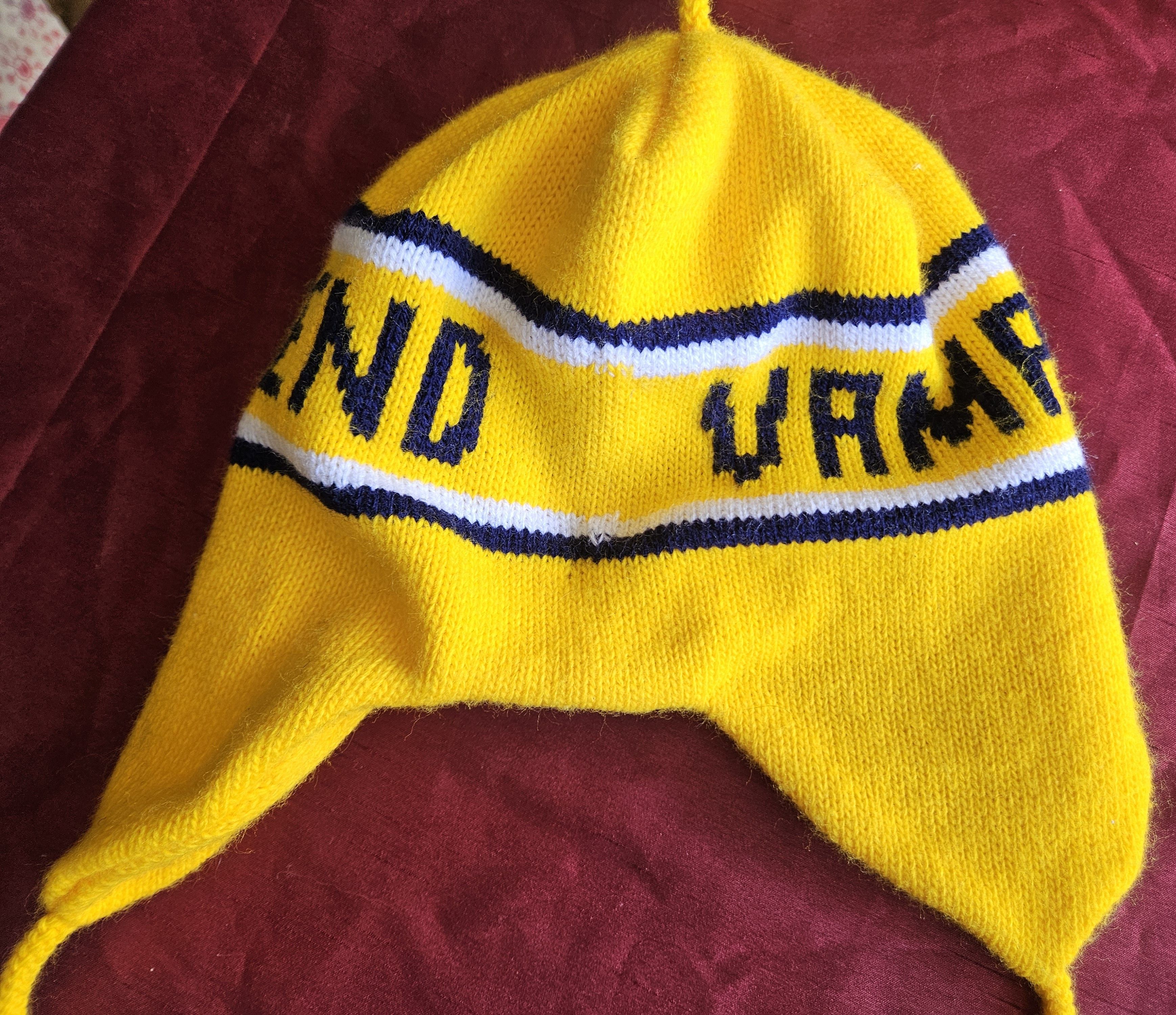 Other Vampire Weekend '00s Vintage Beanie College Hat Cap RARE! Size ONE SIZE - 6 Thumbnail
