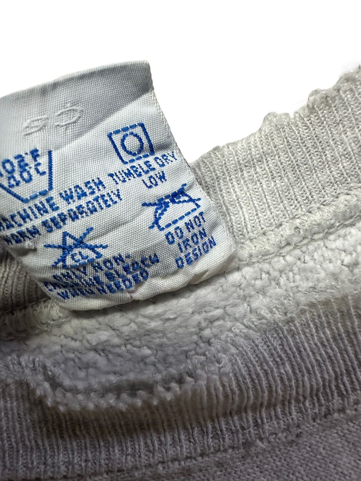 Champion Vintage 90s Champion Reverse Weave Widener Law Distressed Size US XL / EU 56 / 4 - 8 Thumbnail
